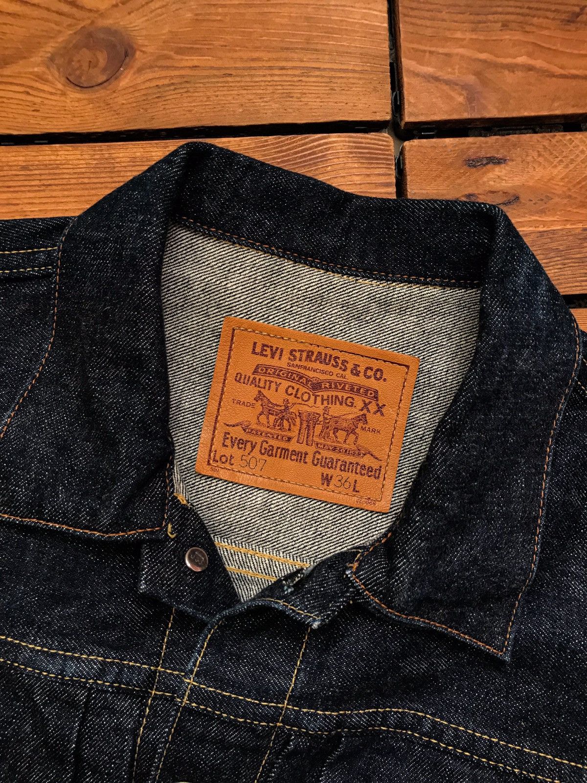 2冊セット 未使用 LEVI’S VINTAGE DENIM JACKETS 1953 Type Ii Jacket - Dark Wash | Levi's® US