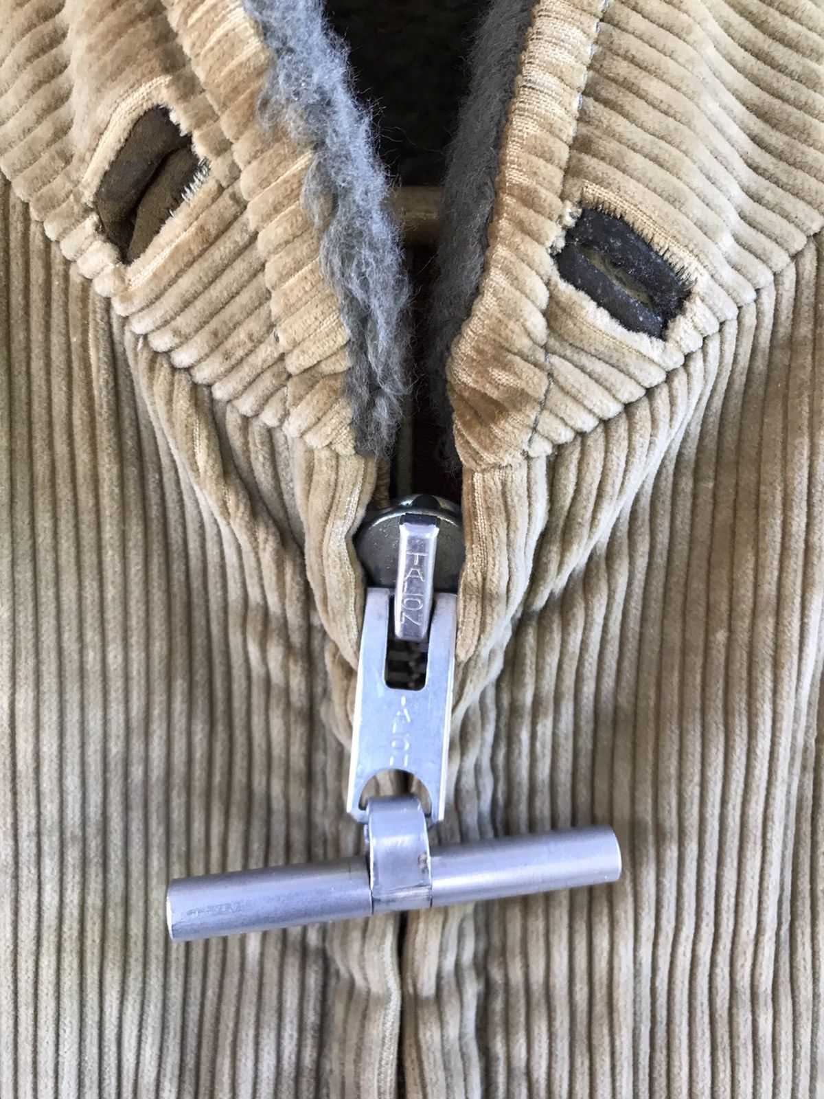 Vintage VINTAGE 80s OUT O’ GLOUCESTER talon zipper CORDUROY JACKET Size US L / EU 52-54 / 3 - 8 Thumbnail