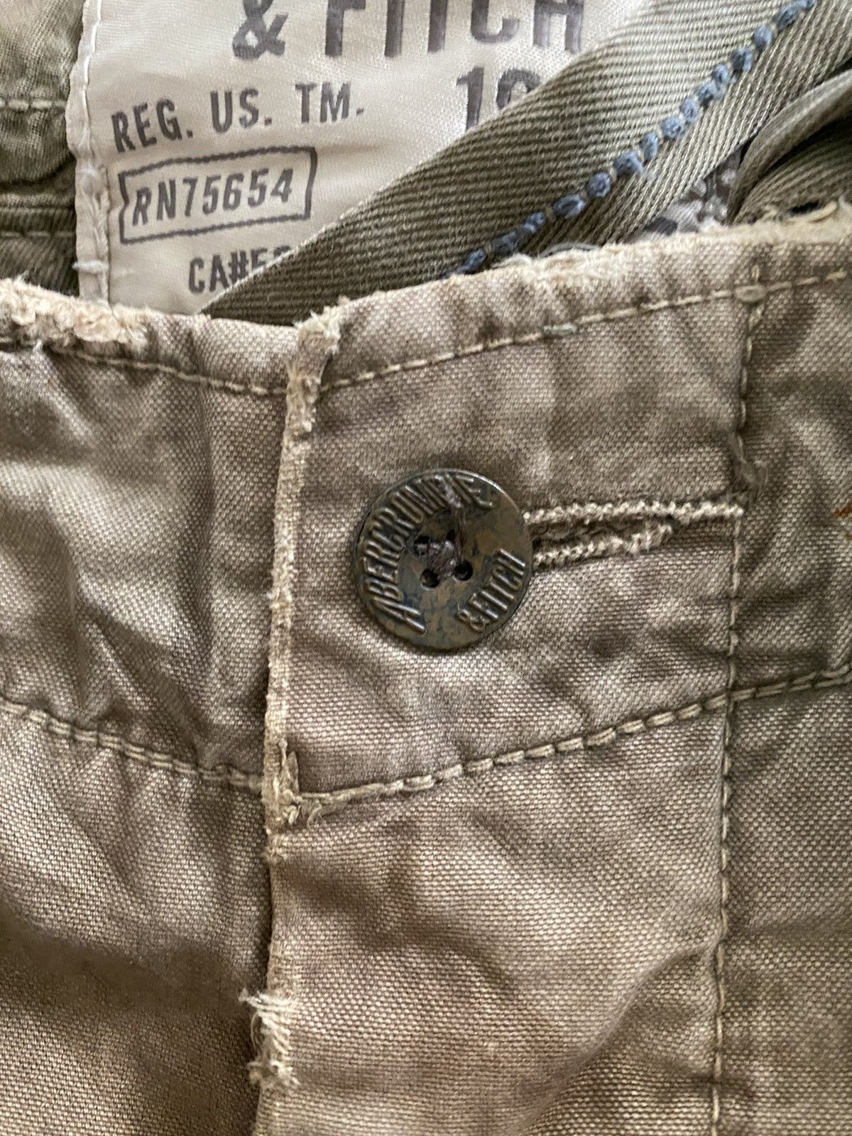Abercrombie & Fitch × Issey Miyake Miyake Design short military pocket by ABERCROMOJE & FITCH 🇯🇵 Size US 28 / EU 44 - 14 Thumbnail