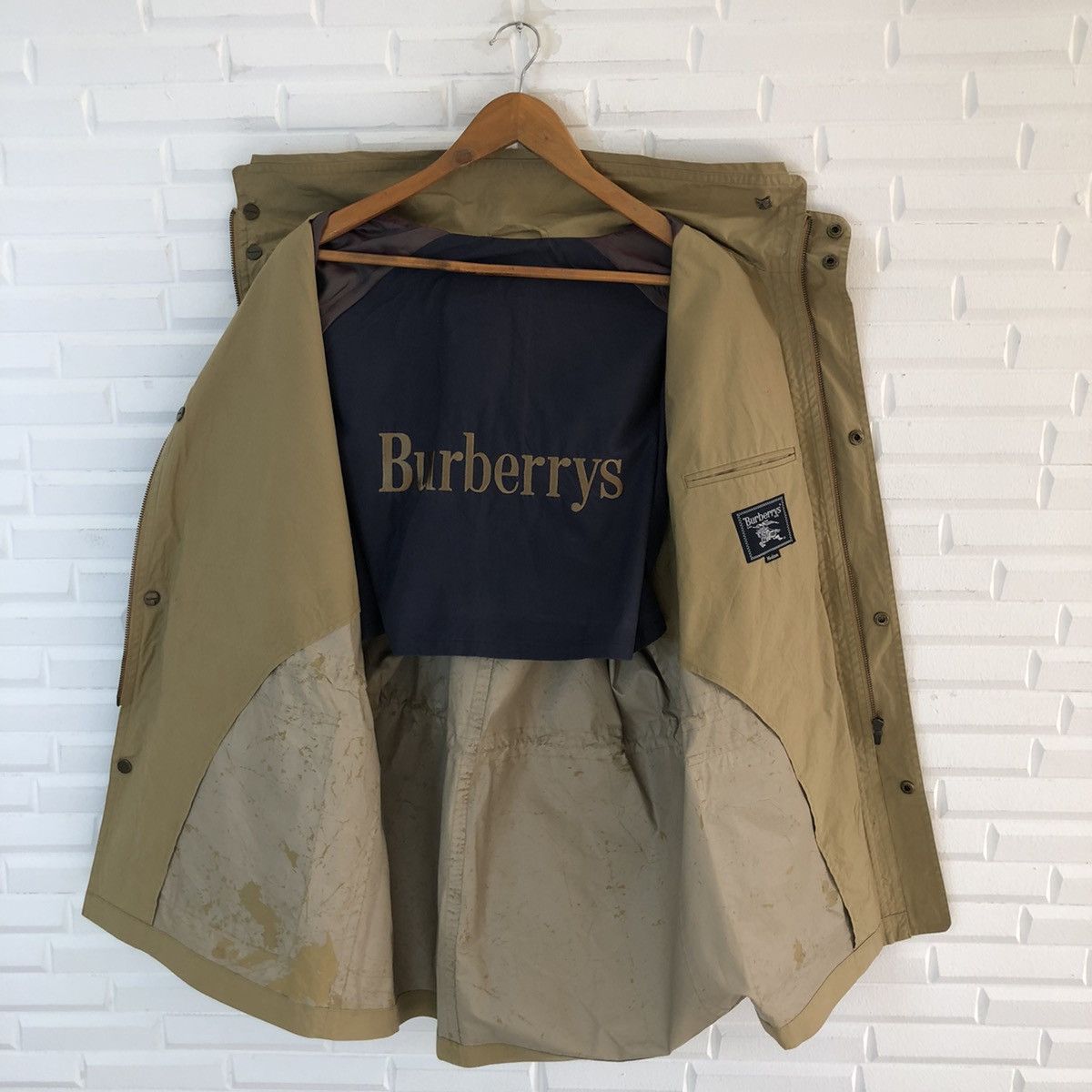 Burberry × Vintage BURBERRY LIGHT HOODIE JACKET Size US L / EU 52-54 / 3 - 9 Thumbnail
