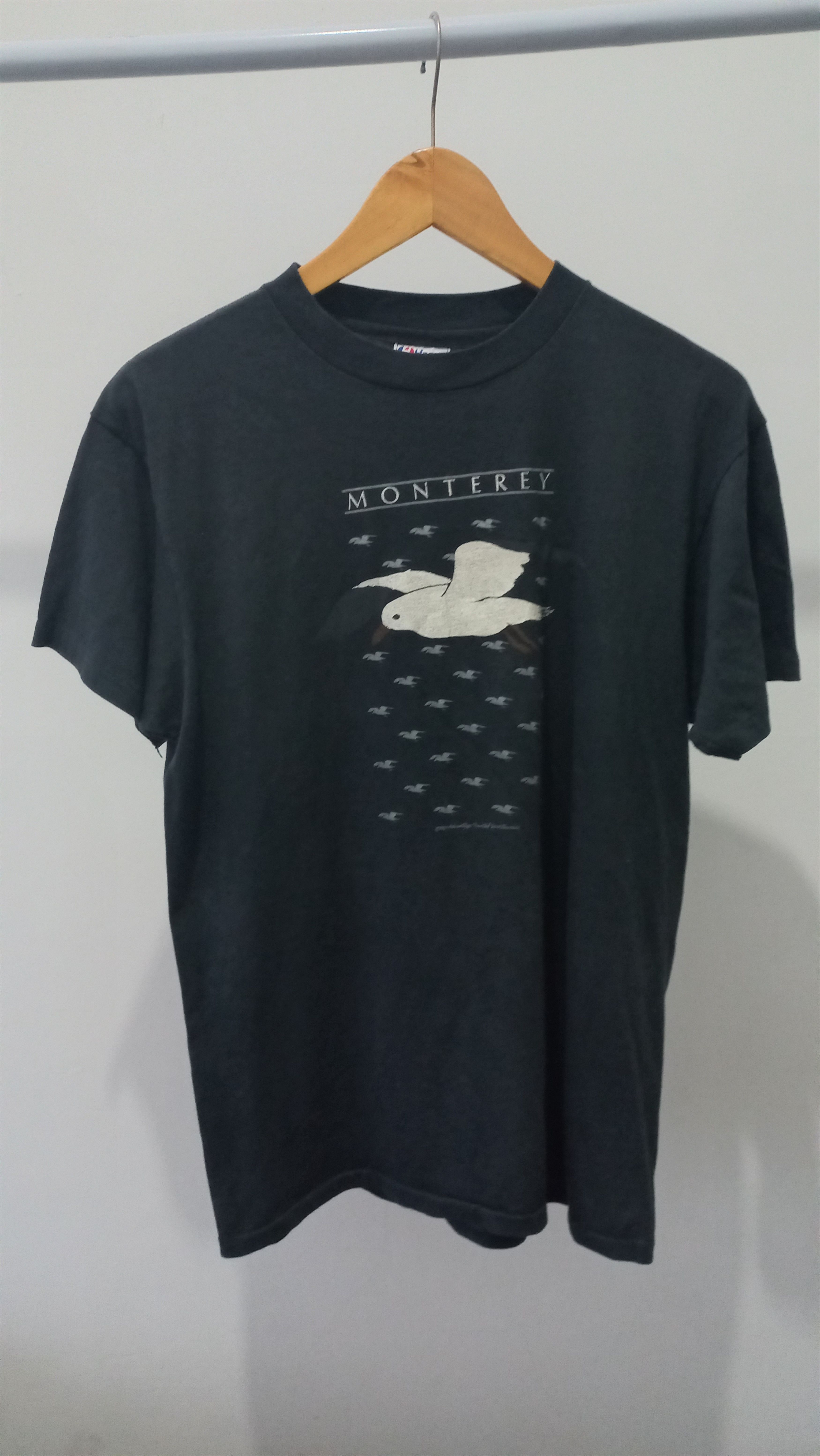Hanes Super Rare Vintage Monterey cr 1983 Collection Item Size US M / EU 48-50 / 2 - 1 Thumbnail