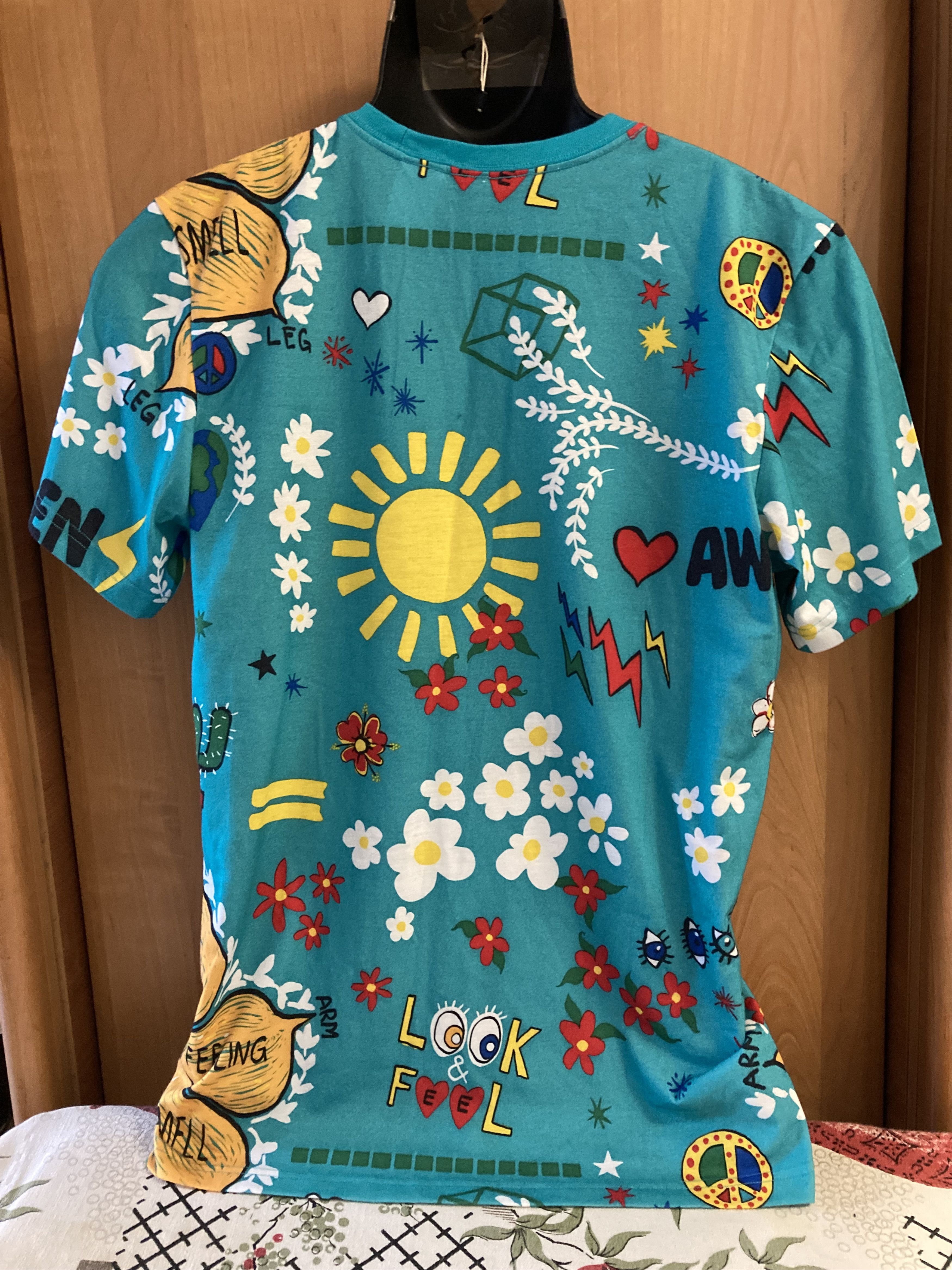Adidas × Pharrell Adidas Pharrel Williams Be Happy t shirt size-M Size US M / EU 48-50 / 2 - 2 Thumbnail