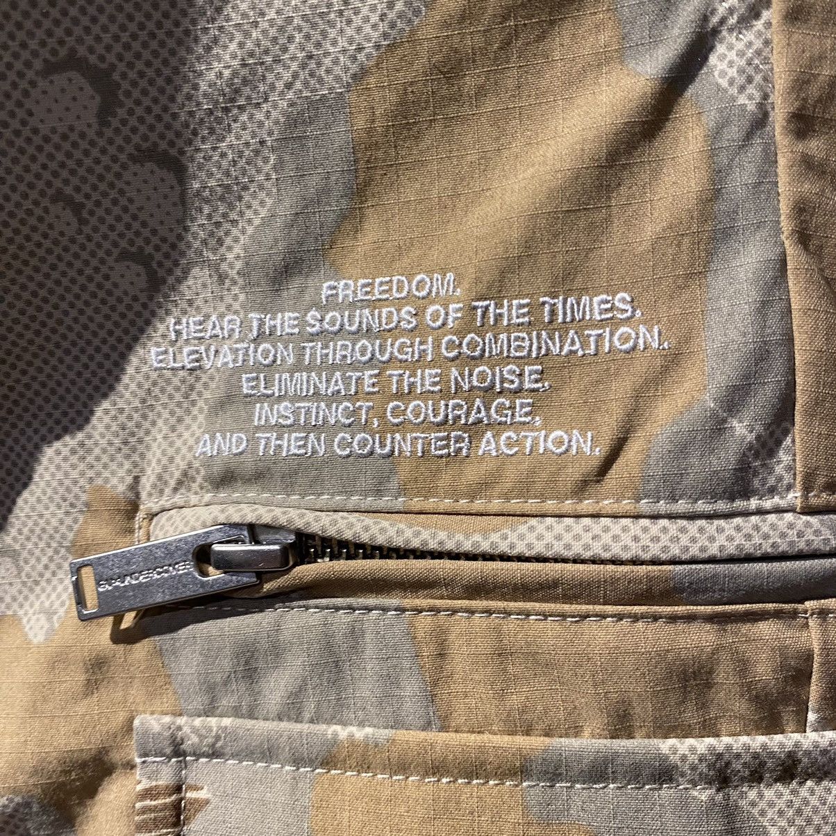 GU × Undercover RARE LIKE NEW‼️GU X Undercover UFO Freedom Cargo Pants Size US 32 / EU 48 - 6 Thumbnail
