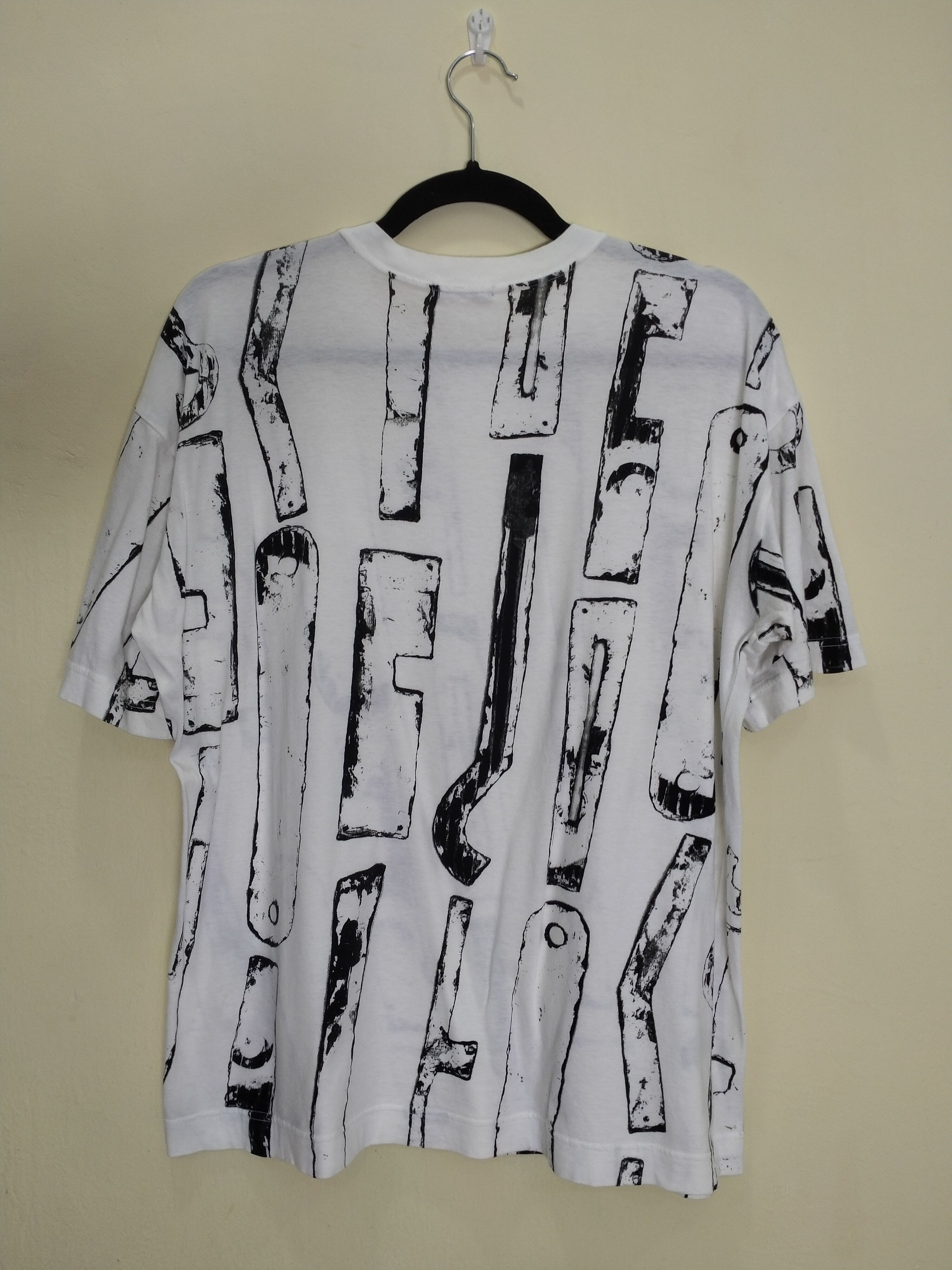 Issey Miyake Issey Miyake Fullprint T-Shirt Made in Japan Size US L / EU 52-54 / 3 - 2 Thumbnail