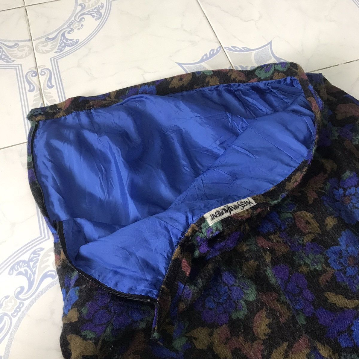 Yves Saint Laurent YSL Yves Saint Laurent Full Of Flowers Skirt Size 31" - 14 Thumbnail