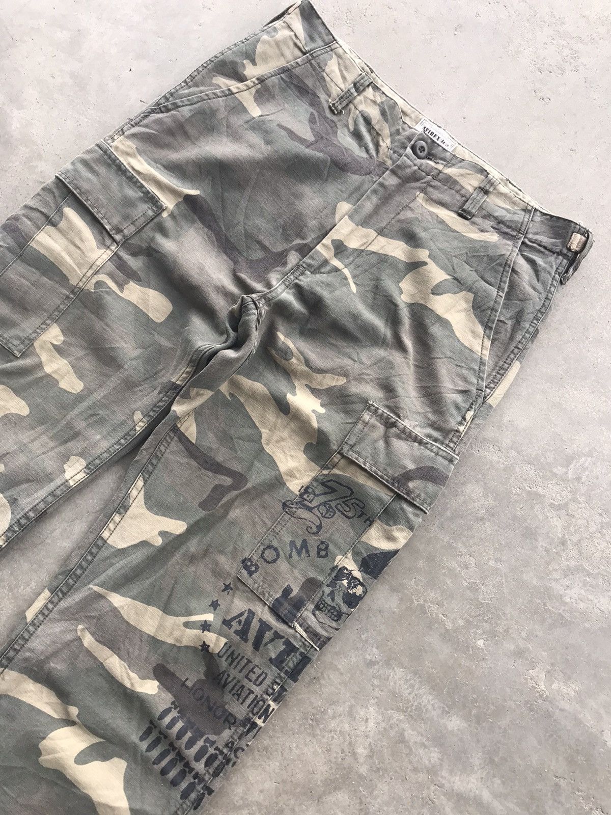 Avirex AVIREX 75th Anniversary Spell Out 13 Bomb Print Cargo Pant Size US 33 - 6 Thumbnail