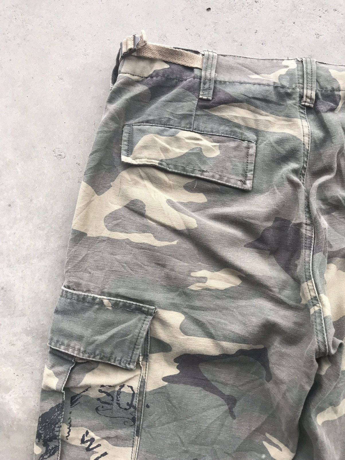 Avirex AVIREX 75th Anniversary Spell Out 13 Bomb Print Cargo Pant Size US 33 - 13 Thumbnail