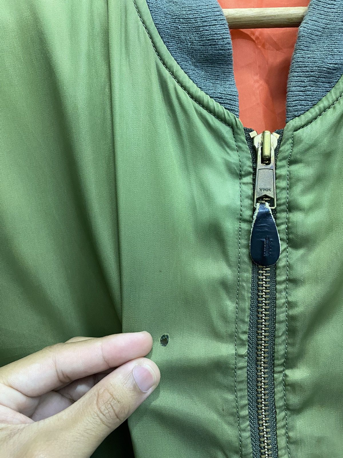 Japanese Brand VINTAGE JAPANESE GREEN BOMBER JACKET Size US L / EU 52-54 / 3 - 8 Thumbnail