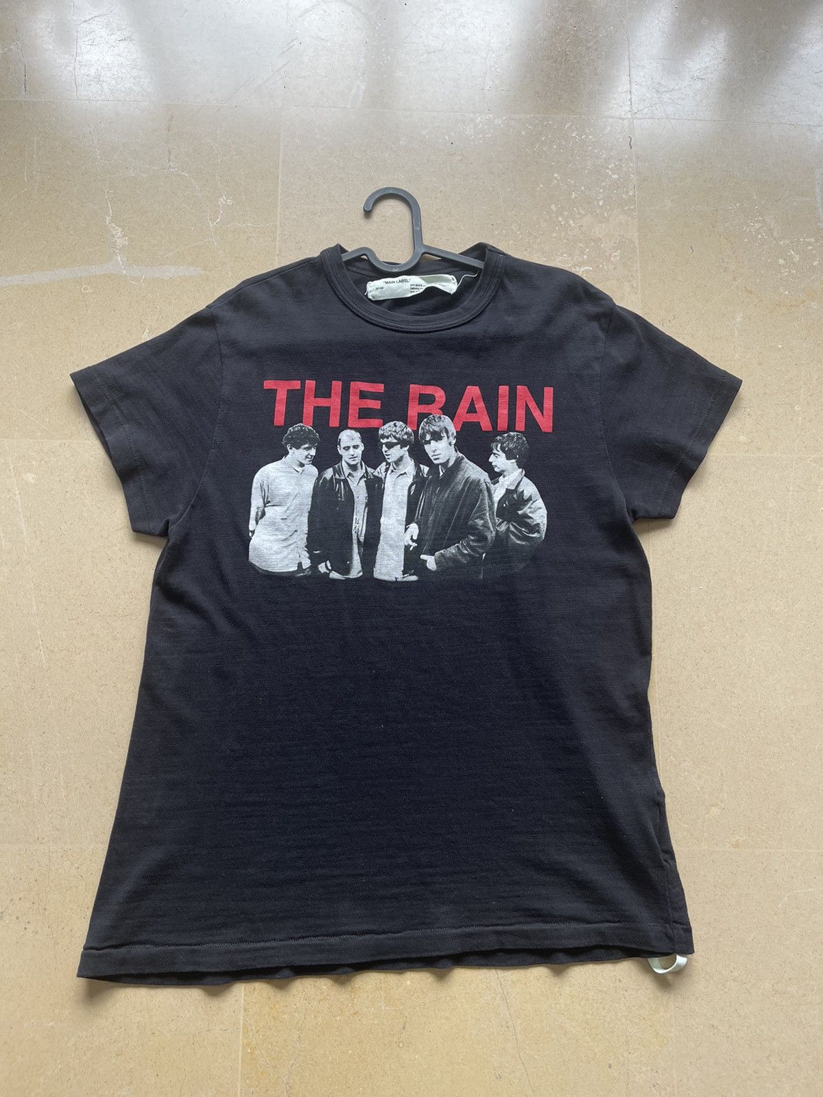 Off white “ THE RAIN “ TEE
