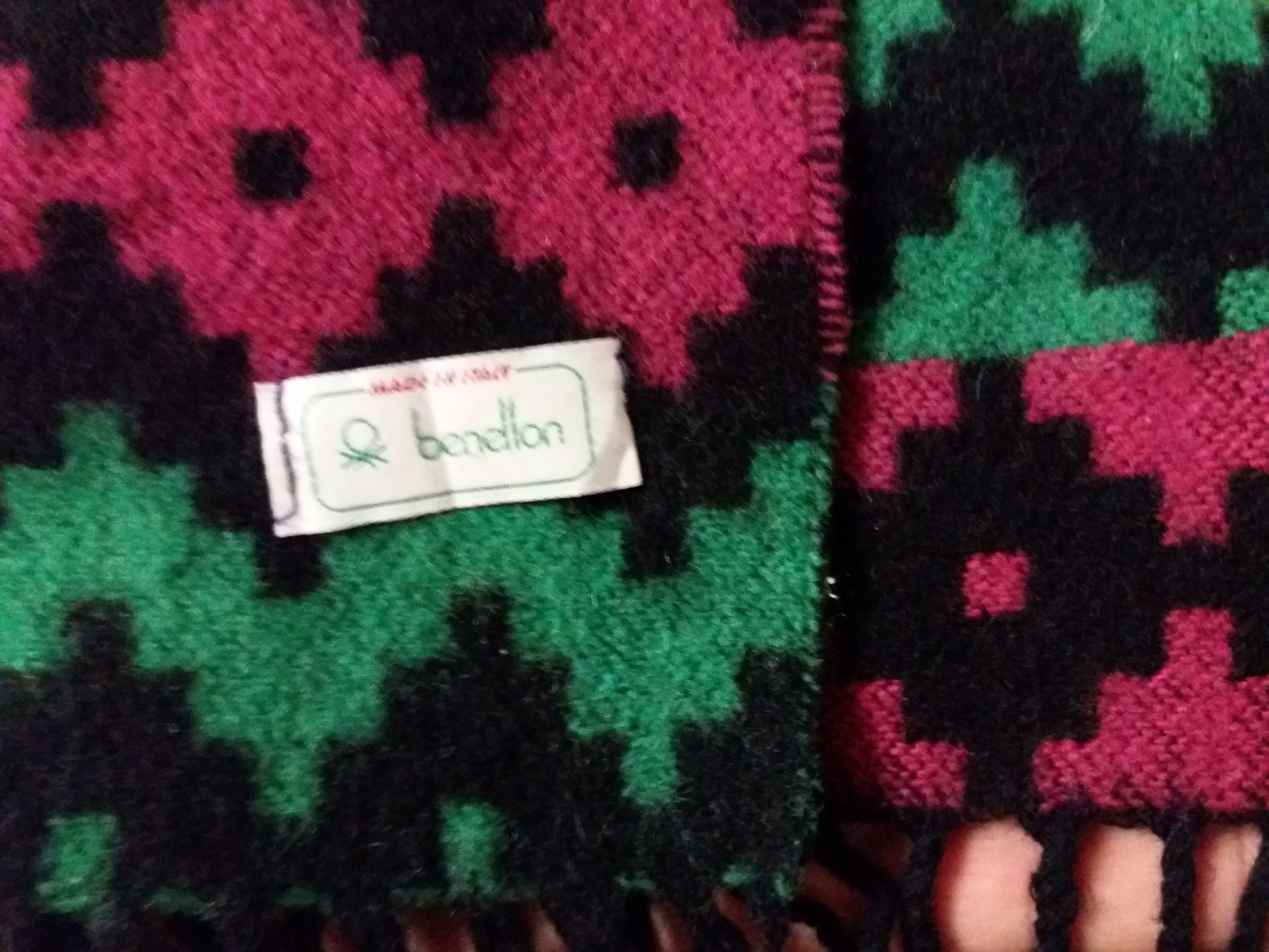 Benetton Benetton muffler/scarves made in italy Size ONE SIZE - 4 Thumbnail