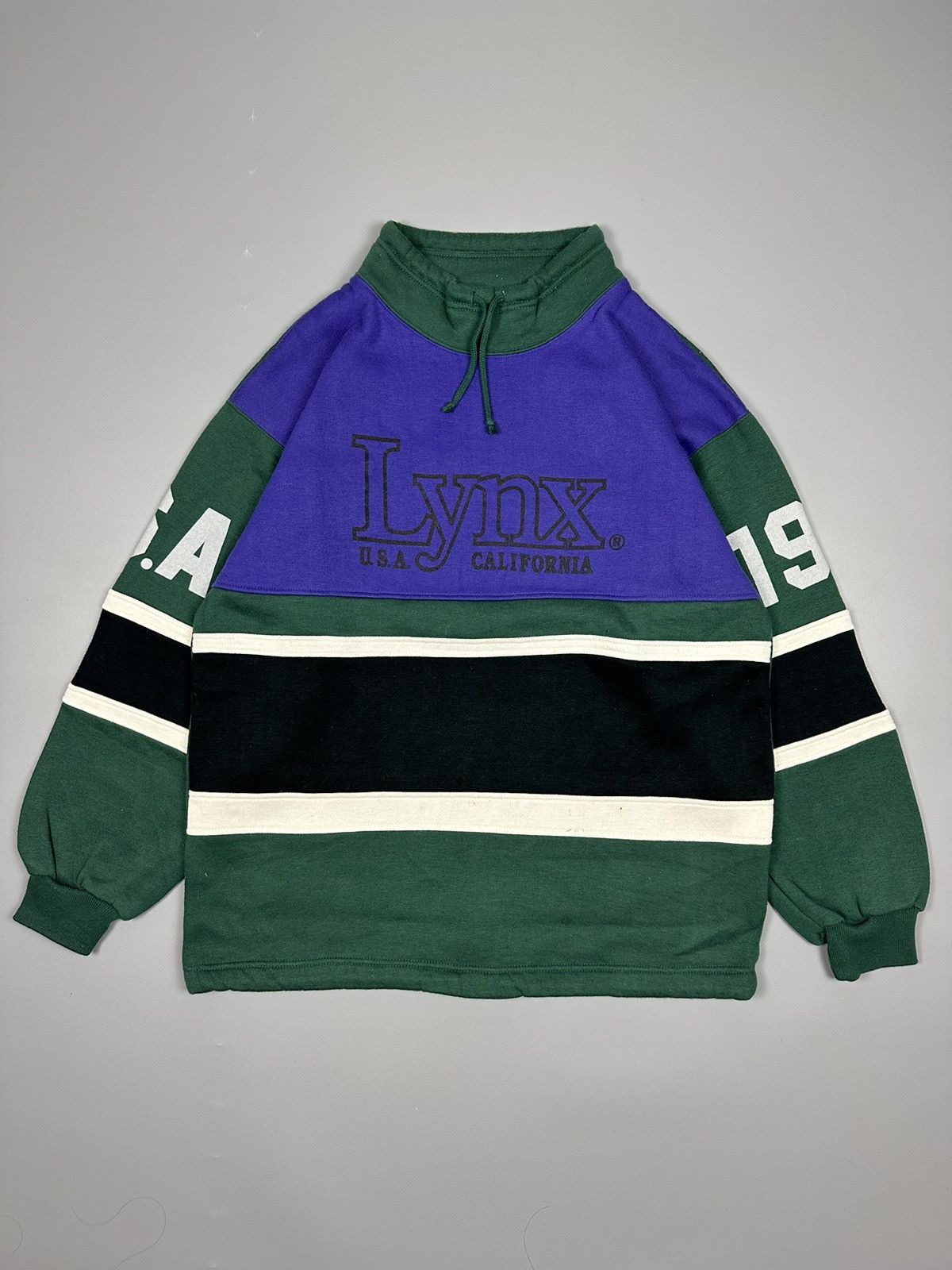 Vintage Lynx Turtleneck Sweatshirt Big Logo