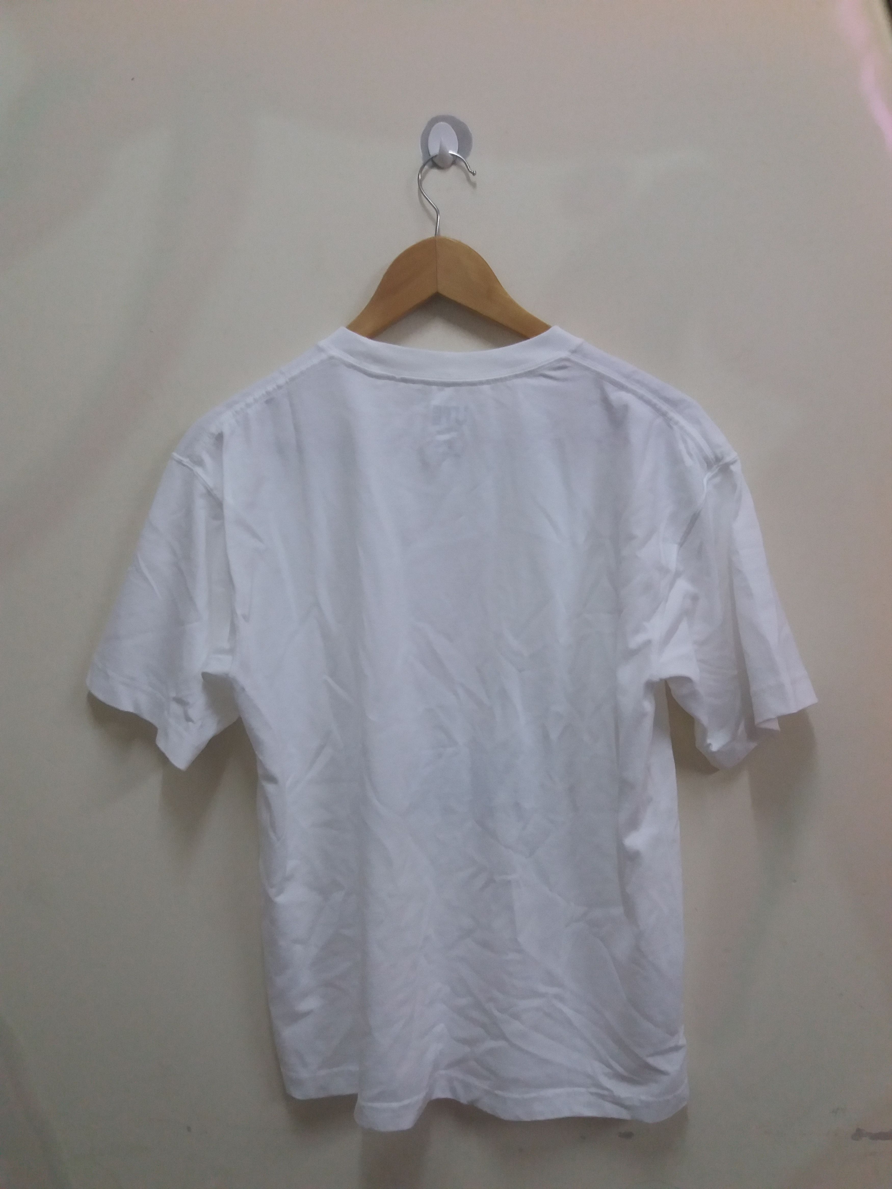 Futura × Uniqlo Futura Laboratories x Uniqlo tees streatwear art designer Size US S / EU 44-46 / 1 - 3 Thumbnail