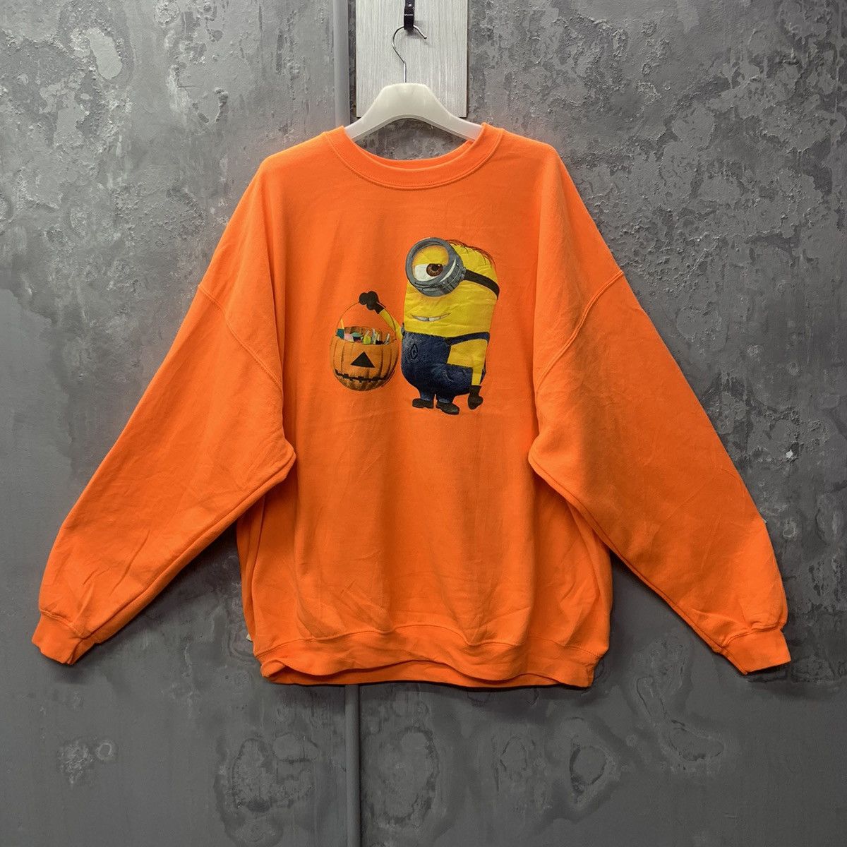 Universal Studios Universal Studios Despicable Me Cartoon Printed Sweatshirt Size US XXL / EU 58 / 5 - 2 Thumbnail