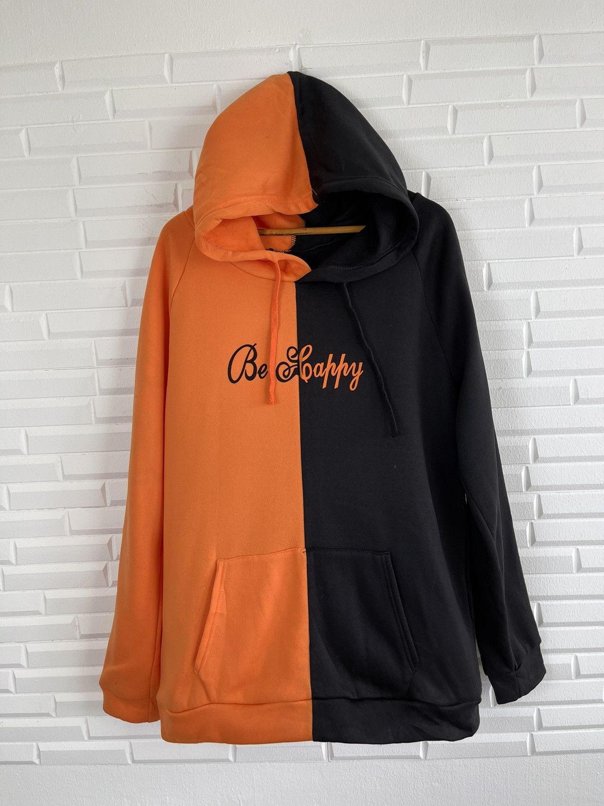 Japanese Brand 90’s SMILEY Sweatshirt Hoodie Streetwear Size US M / EU 48-50 / 2 - 6 Thumbnail