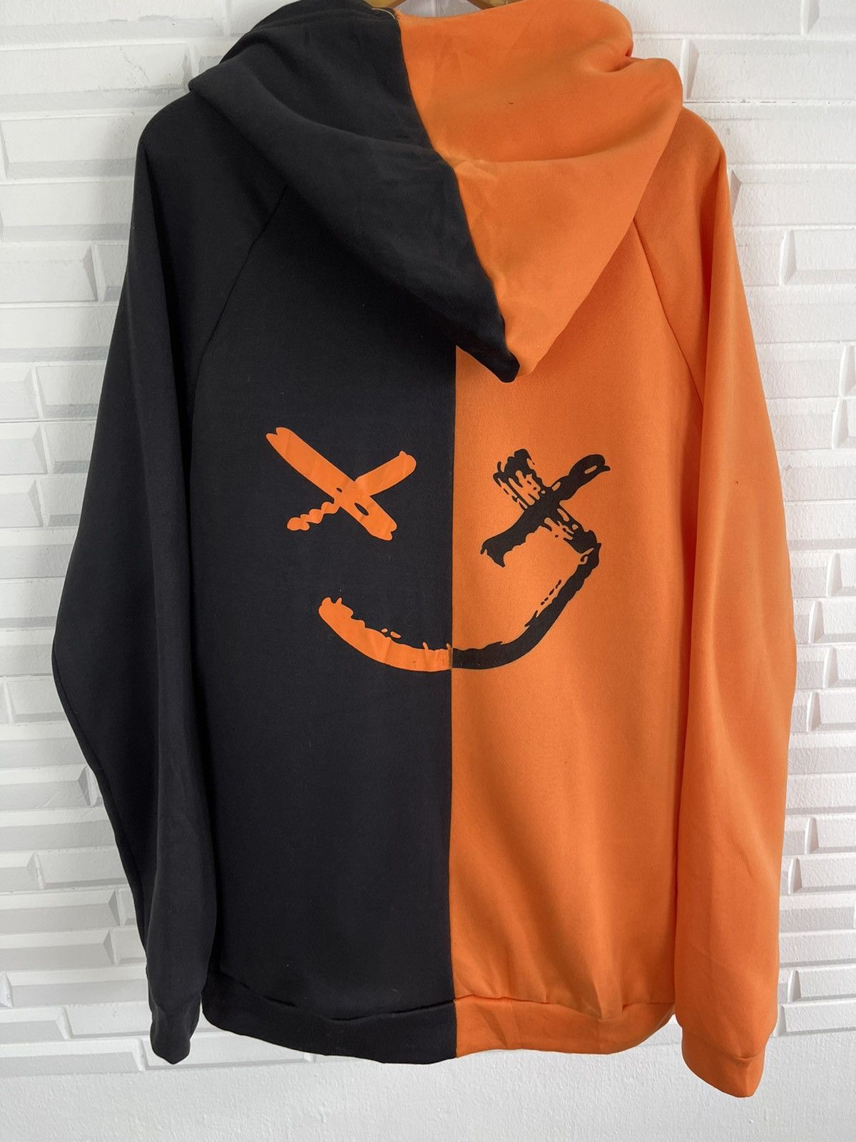 Japanese Brand 90’s SMILEY Sweatshirt Hoodie Streetwear Size US M / EU 48-50 / 2 - 3 Thumbnail