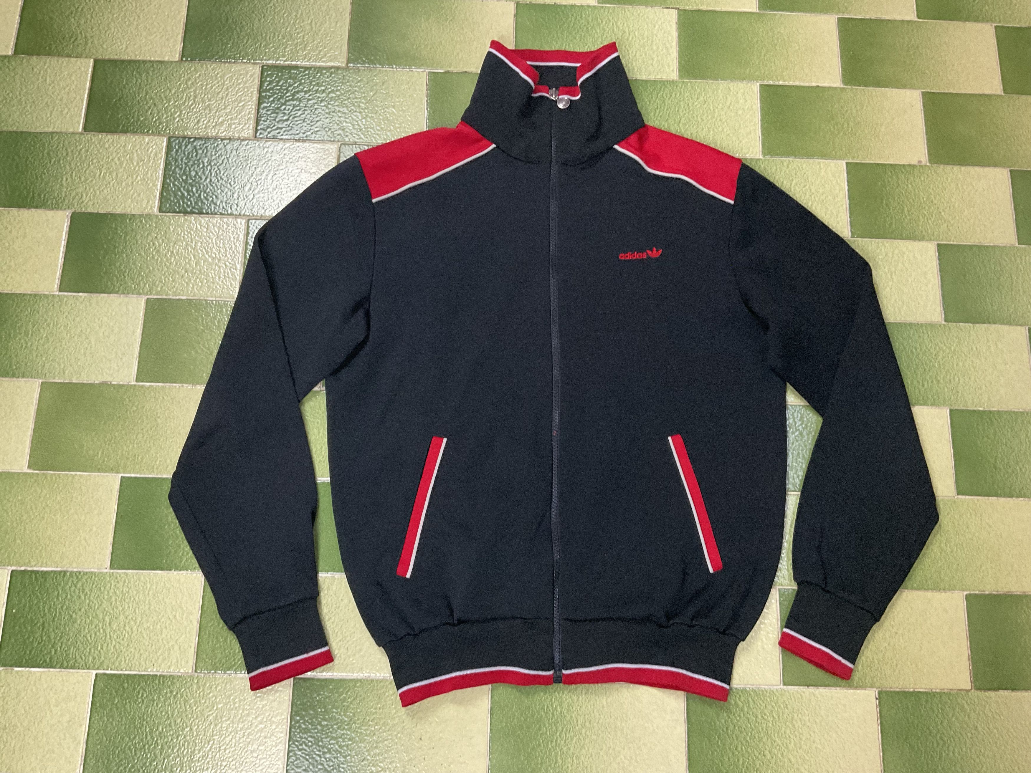 Adidas Vintage Adidas Track Jacket Full-Zip Tracksuit Top Size US M / EU 48-50 / 2 - 2 Thumbnail