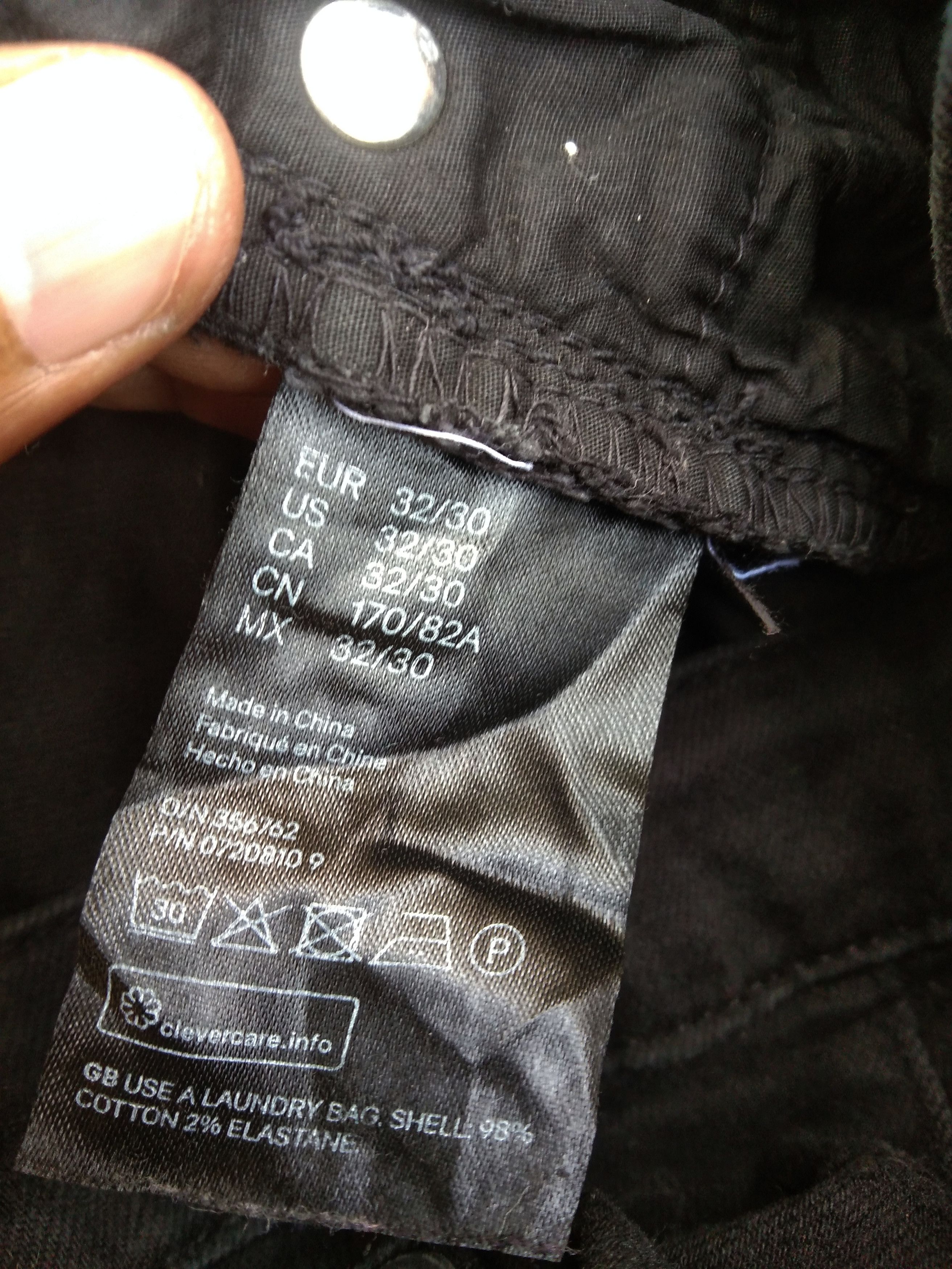H&M H&M Distressed Black Skinny Moto Pants Style Balmain 33x29 Size US 33 - 8 Thumbnail