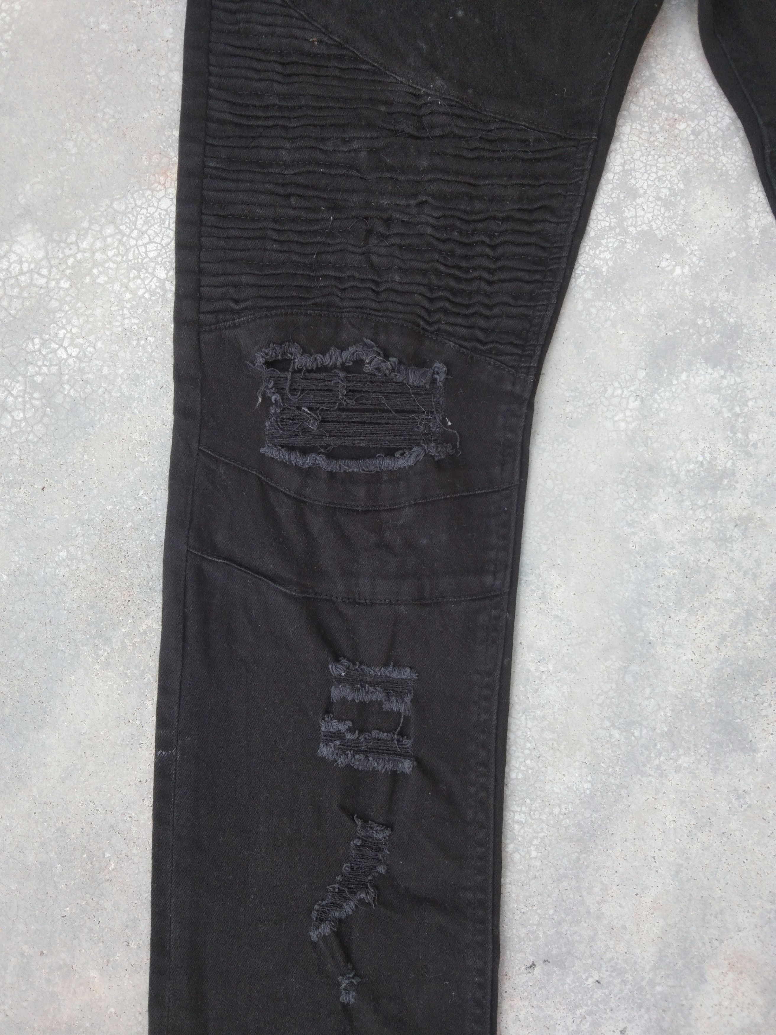 H&M H&M Distressed Black Skinny Moto Pants Style Balmain 33x29 Size US 33 - 3 Thumbnail