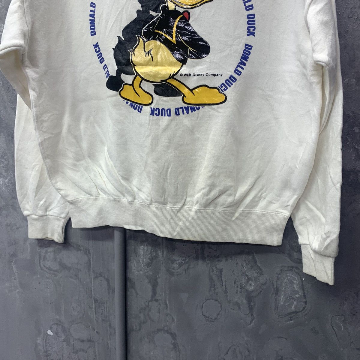 Disney × Mickey Inc × Vintage Vintage Donald Duck Big logo Sweatshirt Size US L / EU 52-54 / 3 - 5 Thumbnail