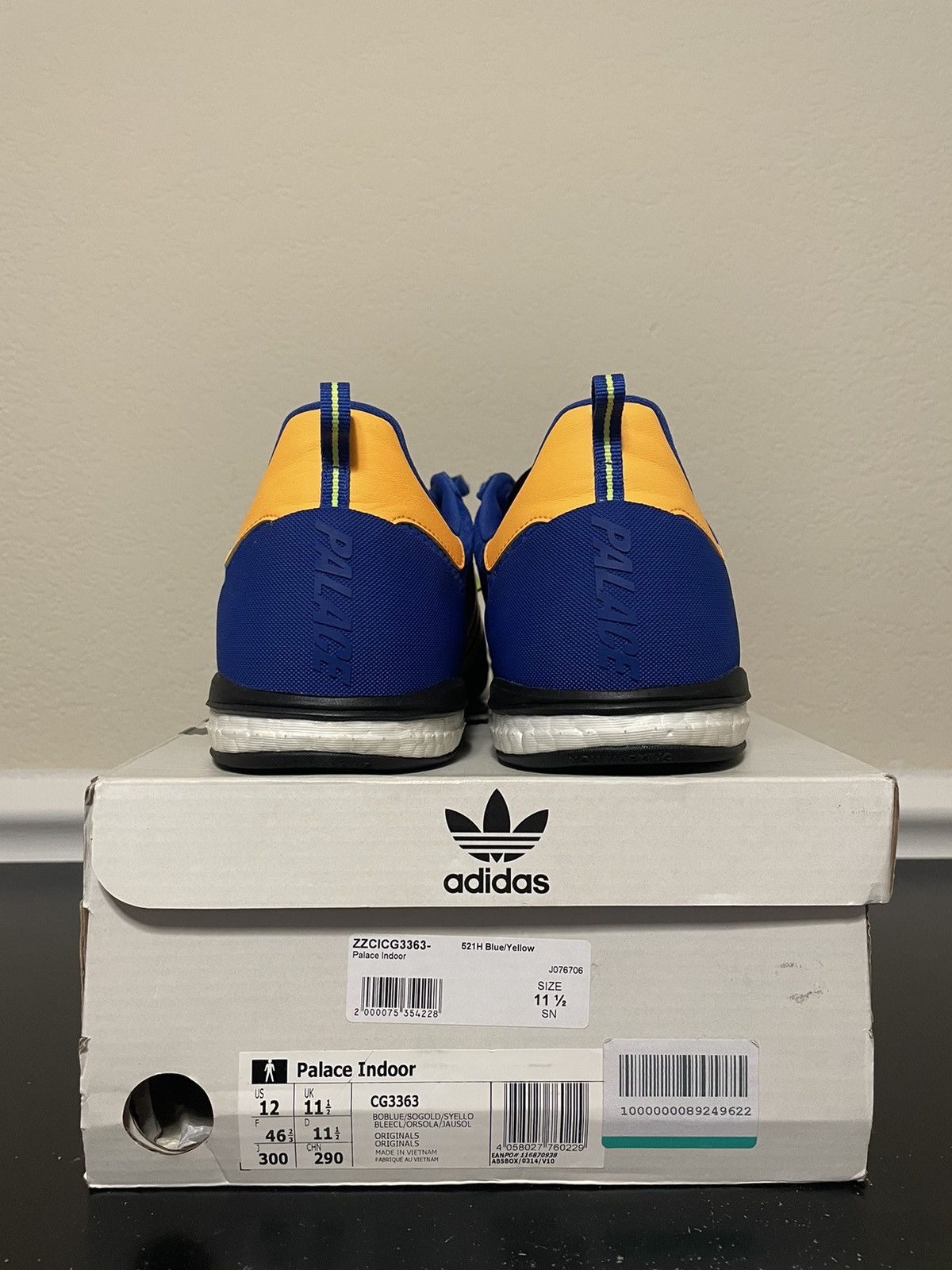 Adidas × Palace Palace Indoor Size US 12 / EU 45 - 3 Thumbnail