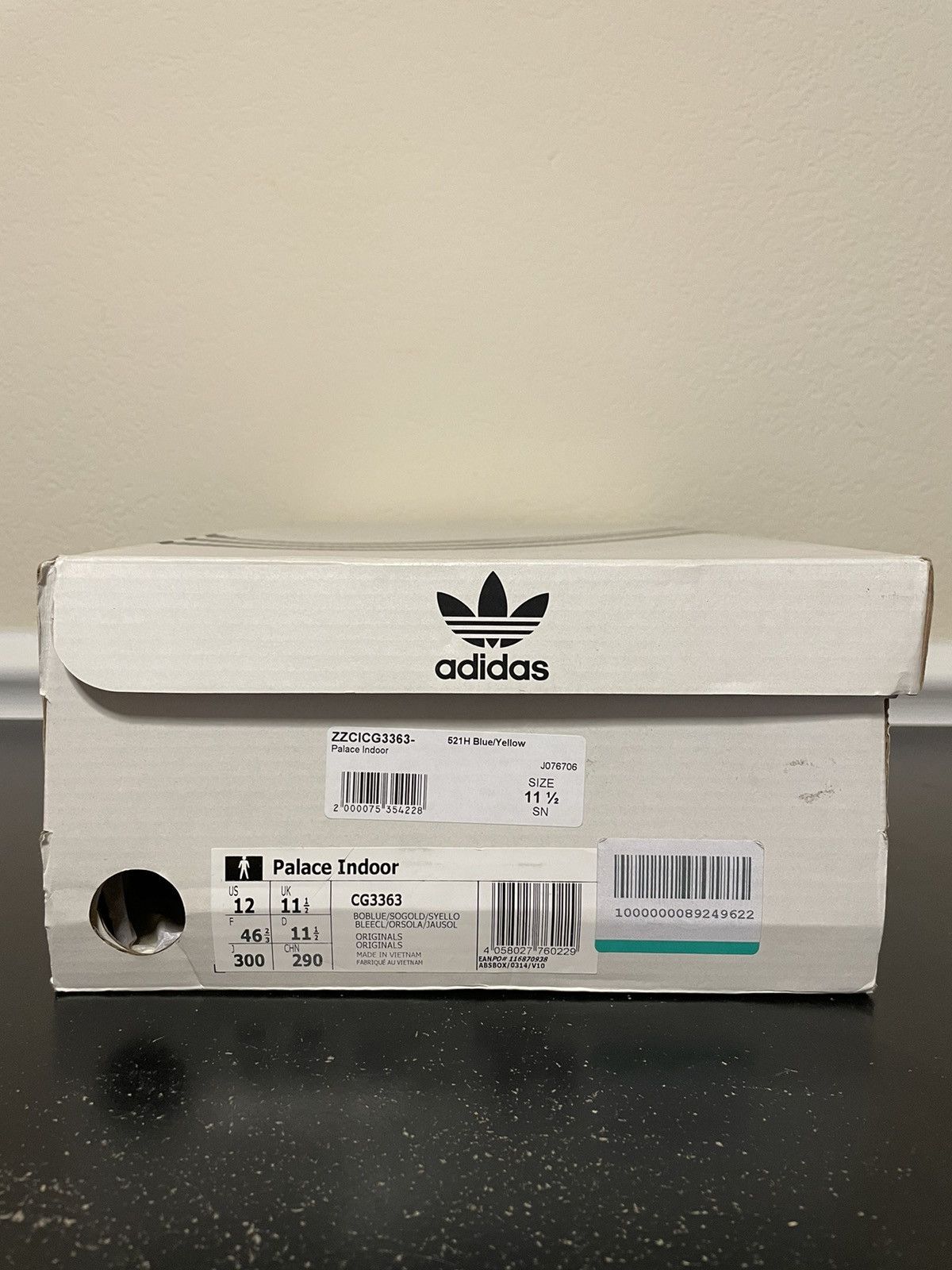 Adidas × Palace Palace Indoor Size US 12 / EU 45 - 6 Thumbnail