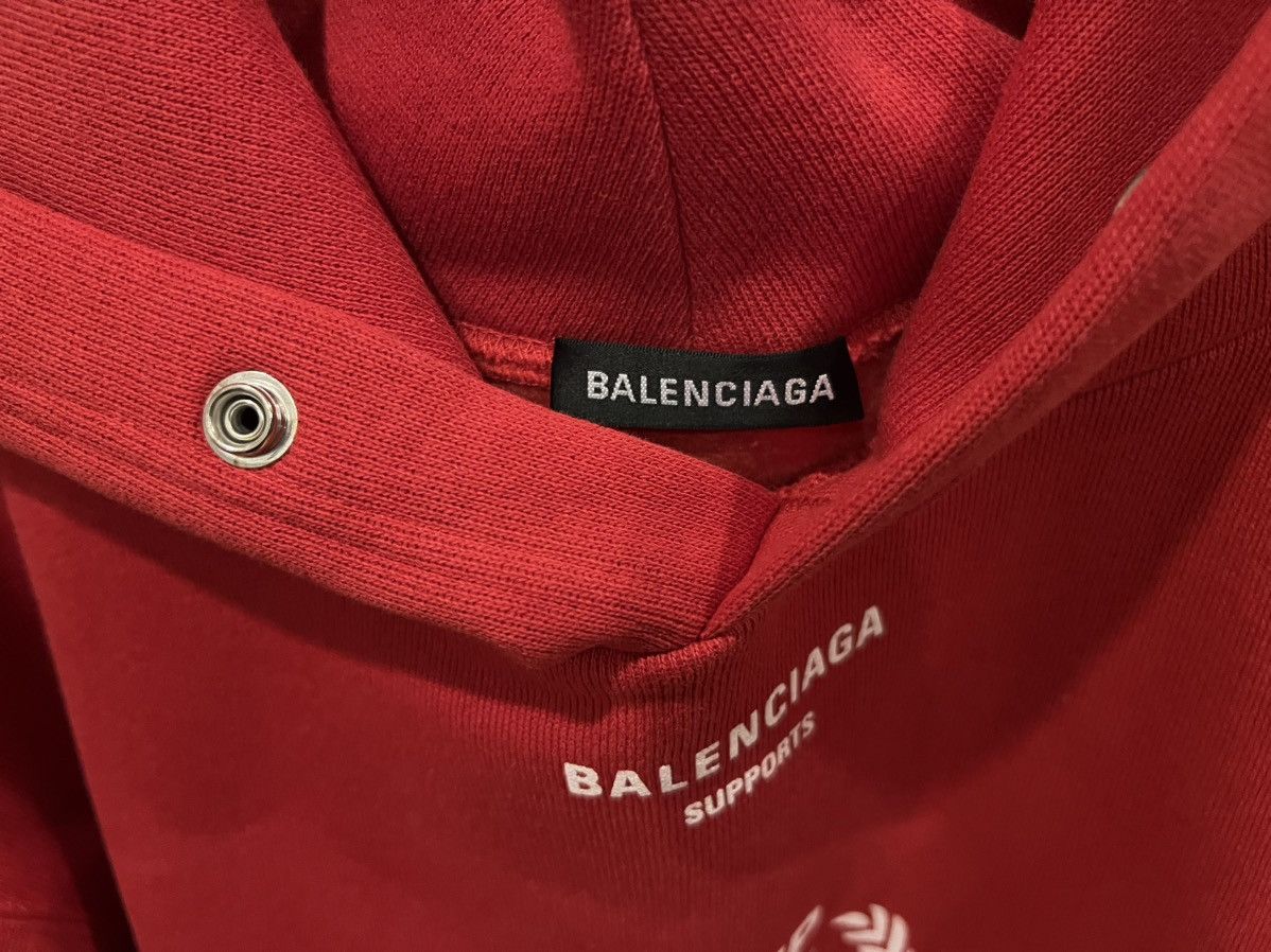 Balenciaga Balenciaga World Food Programme Hoodie Size US S / EU 44-46 / 1 - 18 Thumbnail