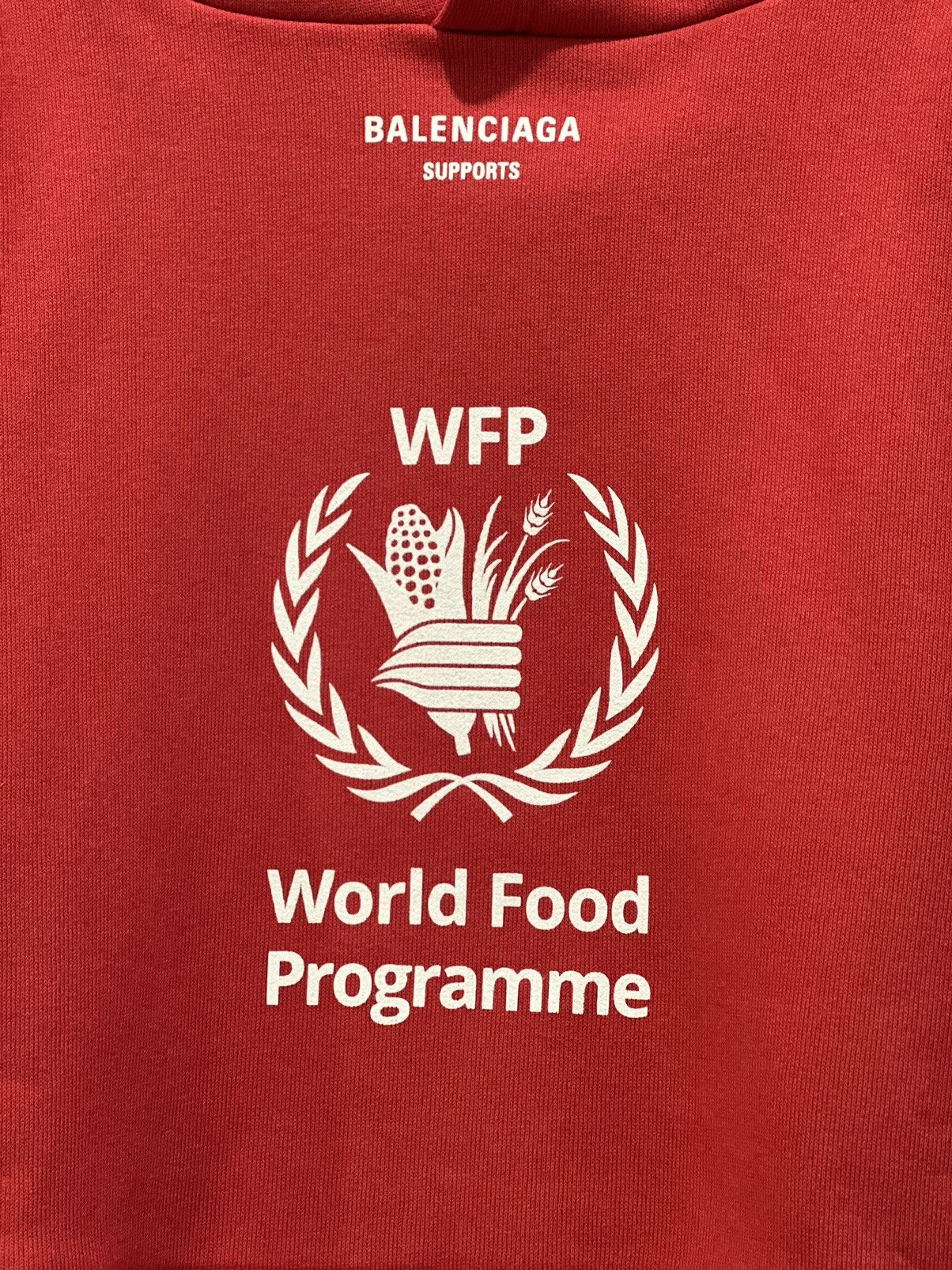 Balenciaga Balenciaga World Food Programme Hoodie Size US S / EU 44-46 / 1 - 3 Thumbnail