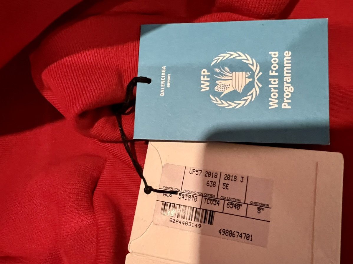 Balenciaga Balenciaga World Food Programme Hoodie Size US S / EU 44-46 / 1 - 6 Thumbnail