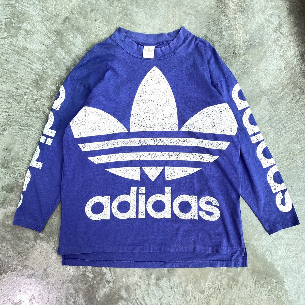 intage 90s Adidas Trefoil Big Logo Long Sleeve