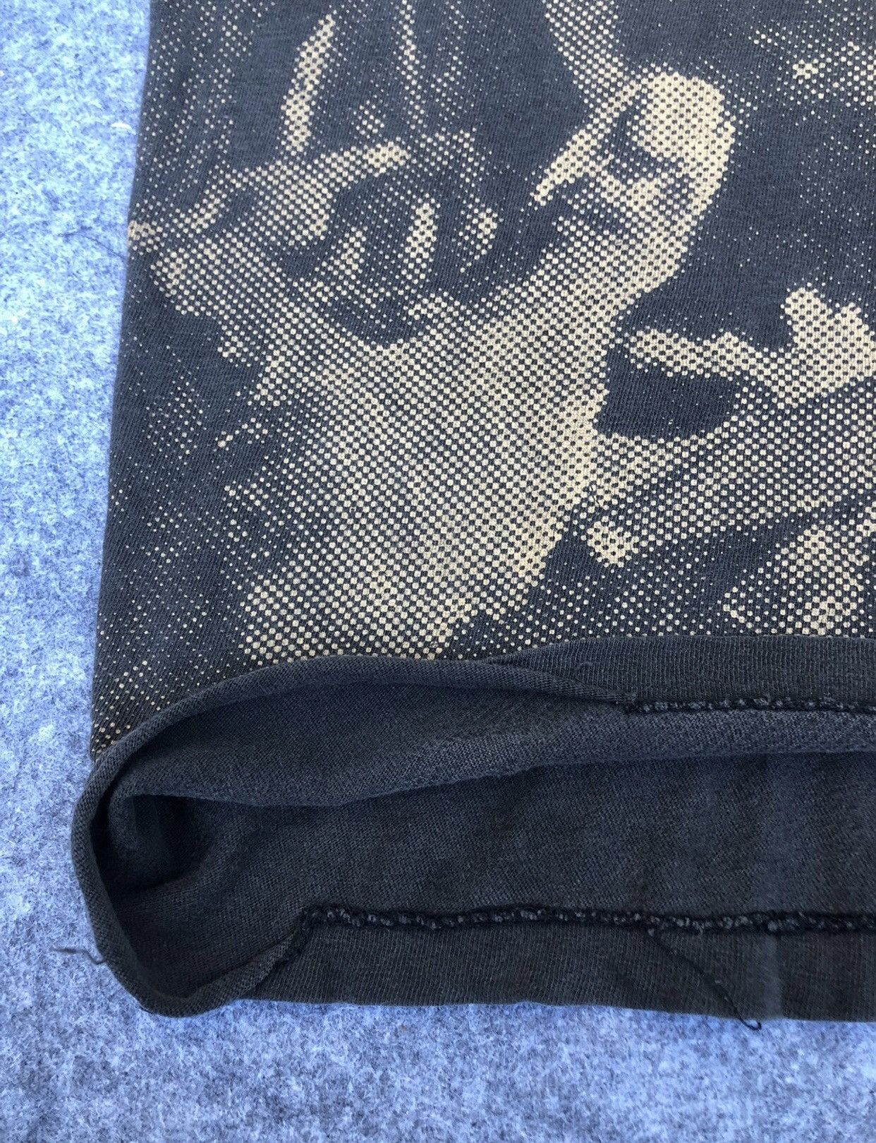 Bob Marley × Rap Tees × Vintage LastDrop🔥Rare🔥VtgBob Marley Rastaman Vibration Sun Faded Tee Size US XL / EU 56 / 4 - 7 Thumbnail