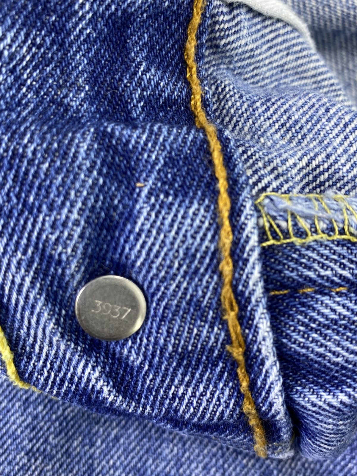 Jean × Levi's × Vintage VINTAGE LEVIS 505 DISTRESS JEANS - J021 Size US 30 / EU 46 - 6 Thumbnail