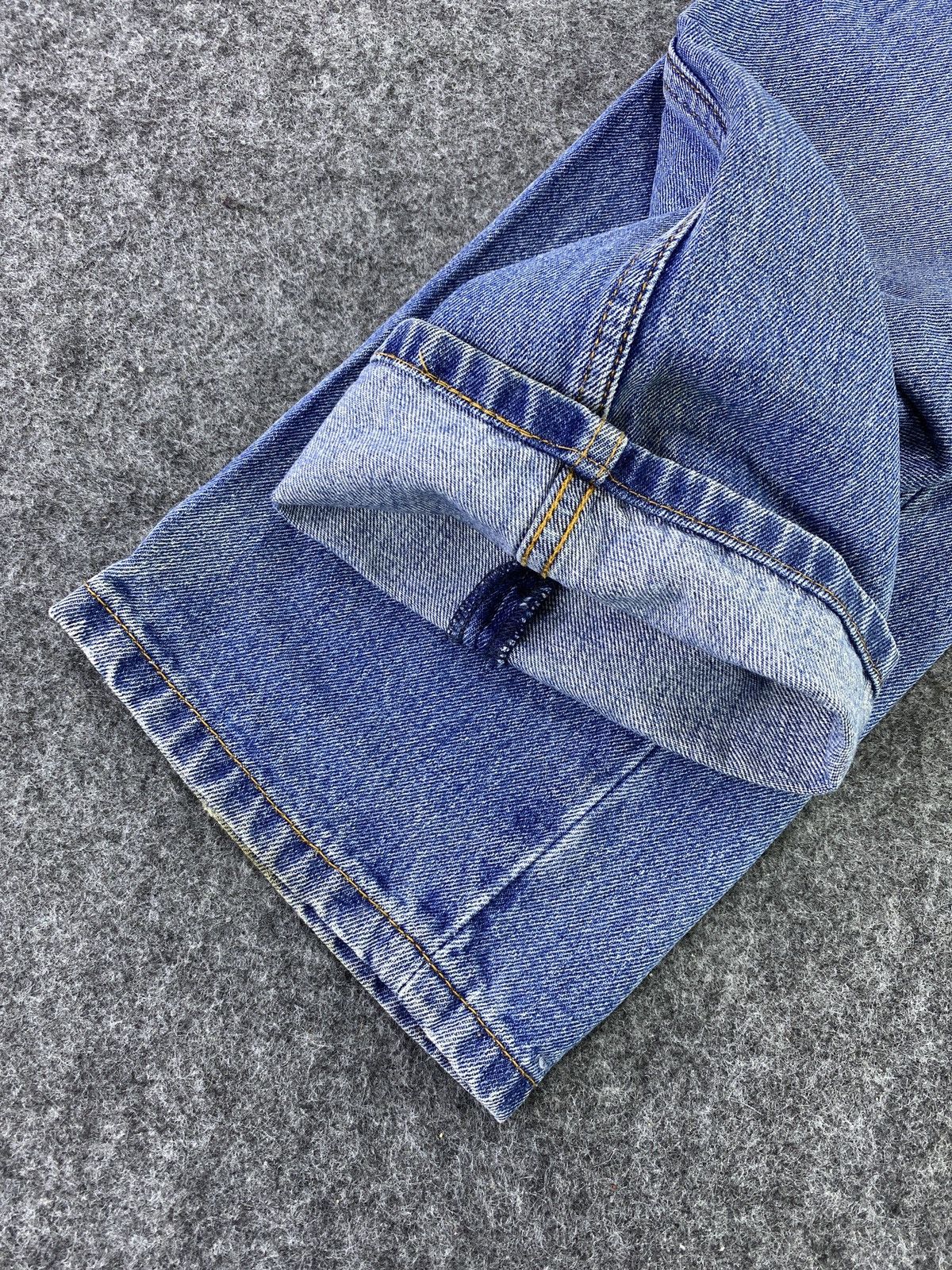 Jean × Levi's × Vintage VINTAGE LEVIS 505 DISTRESS JEANS - J021 Size US 30 / EU 46 - 9 Thumbnail
