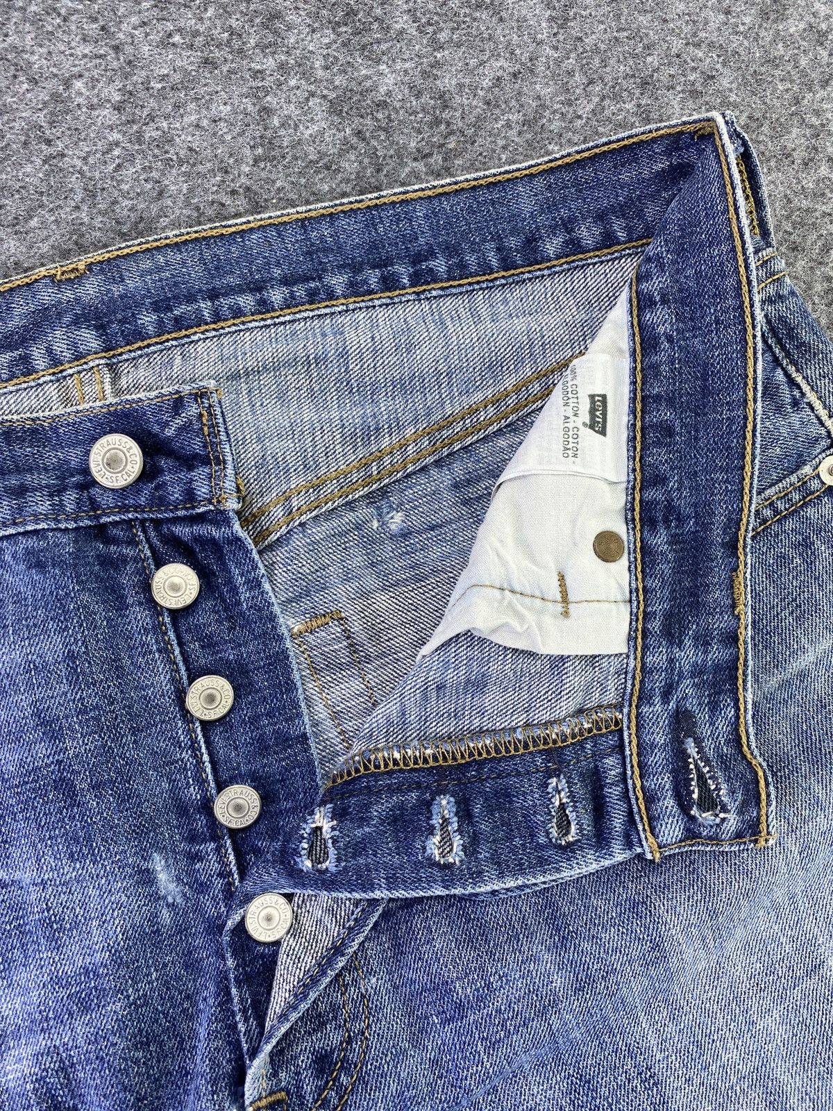 Jean × Levi's × Vintage VINTAGE LEVIS 501 DISTRESSED BLUE WASH JEANS - J023 Size US 34 / EU 50 - 5 Thumbnail
