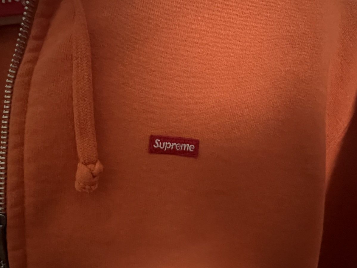 Supreme Supreme small box logo zip up hoodie Medium Size US M / EU 48-50 / 2 - 2 Thumbnail