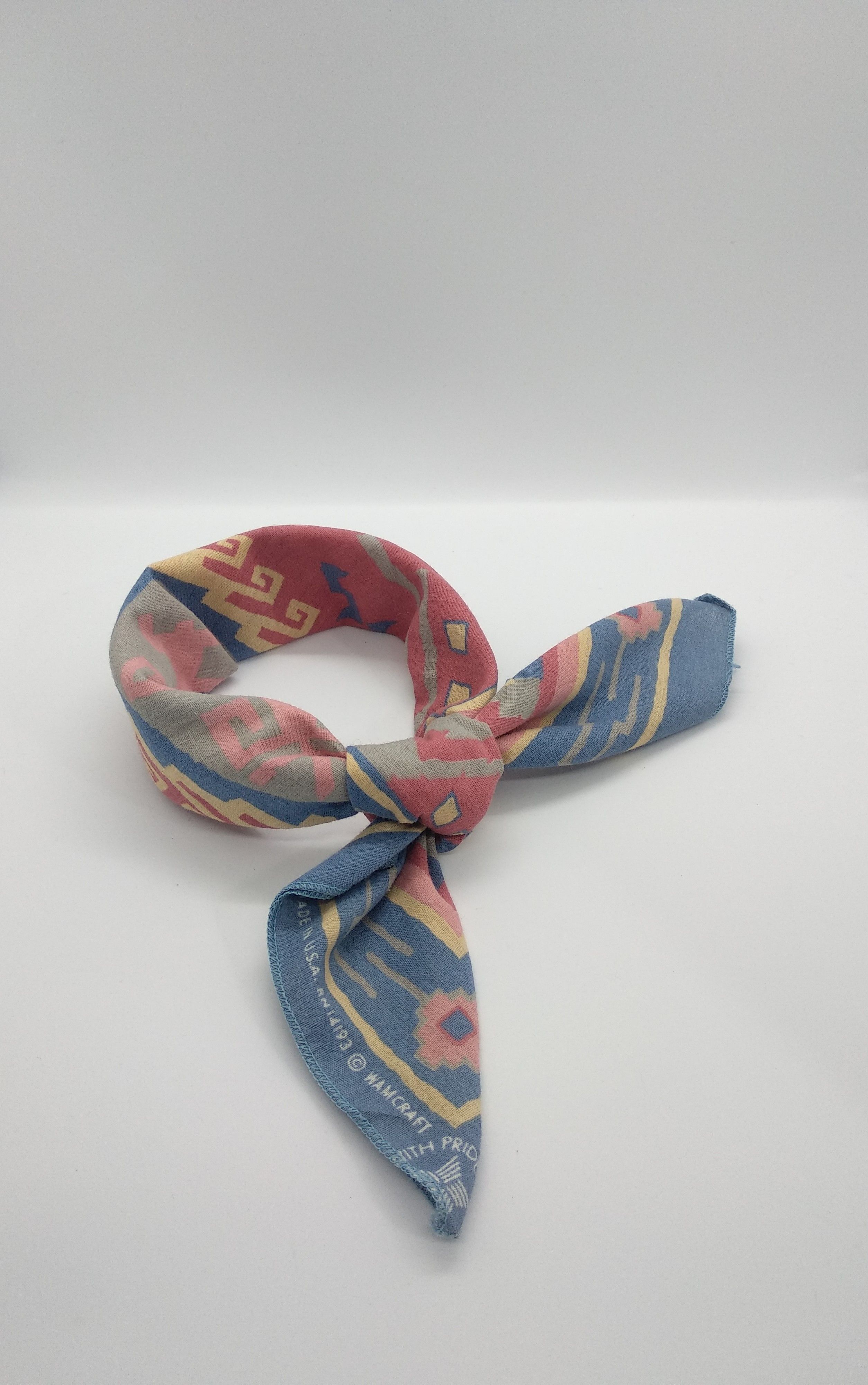 Vintage Paisley Handkerchief/Neckerchief/Bandana - HK171