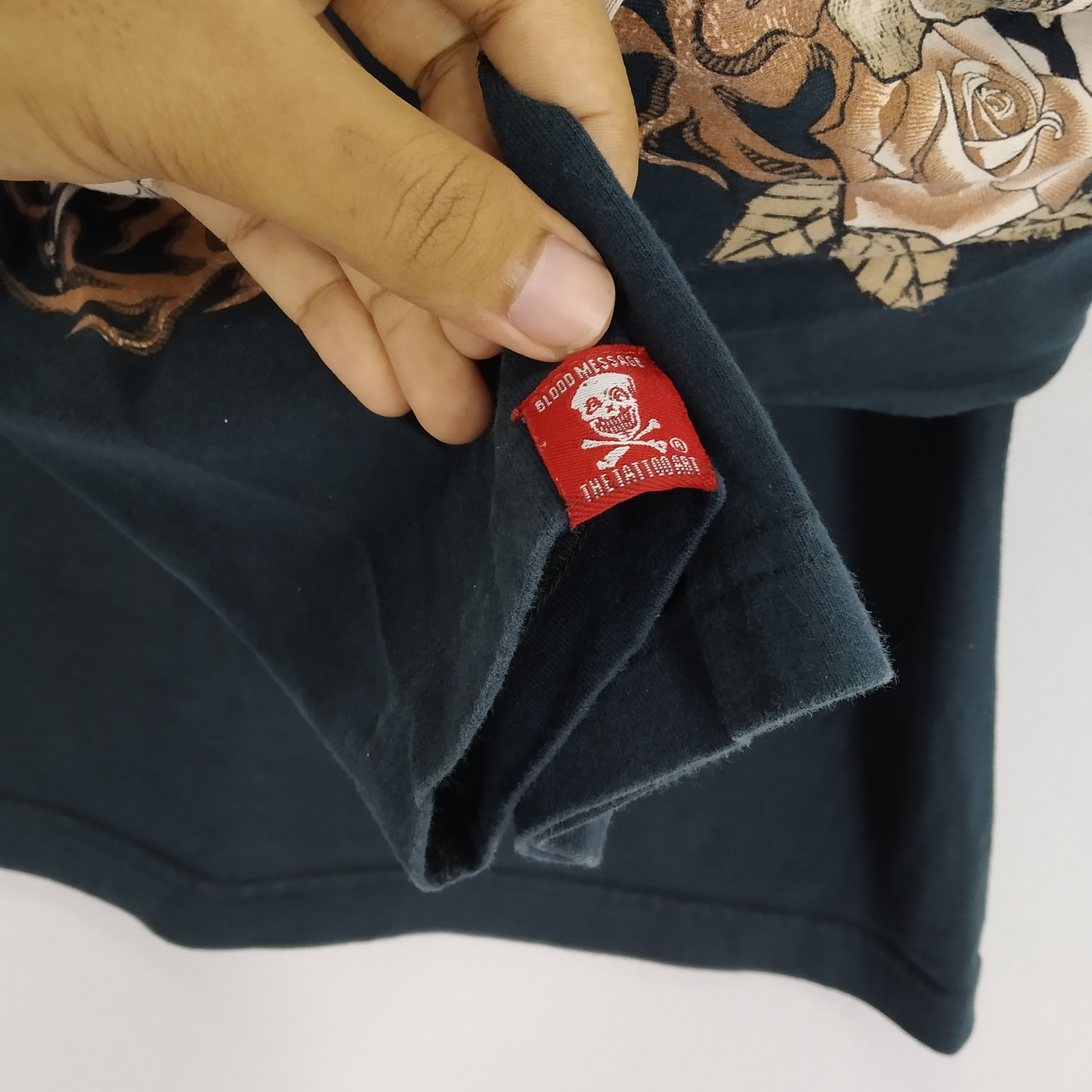 Art Comes First Vintage Blood Message The Tattoo Art Shirt Size US M / EU 48-50 / 2 - 8 Thumbnail