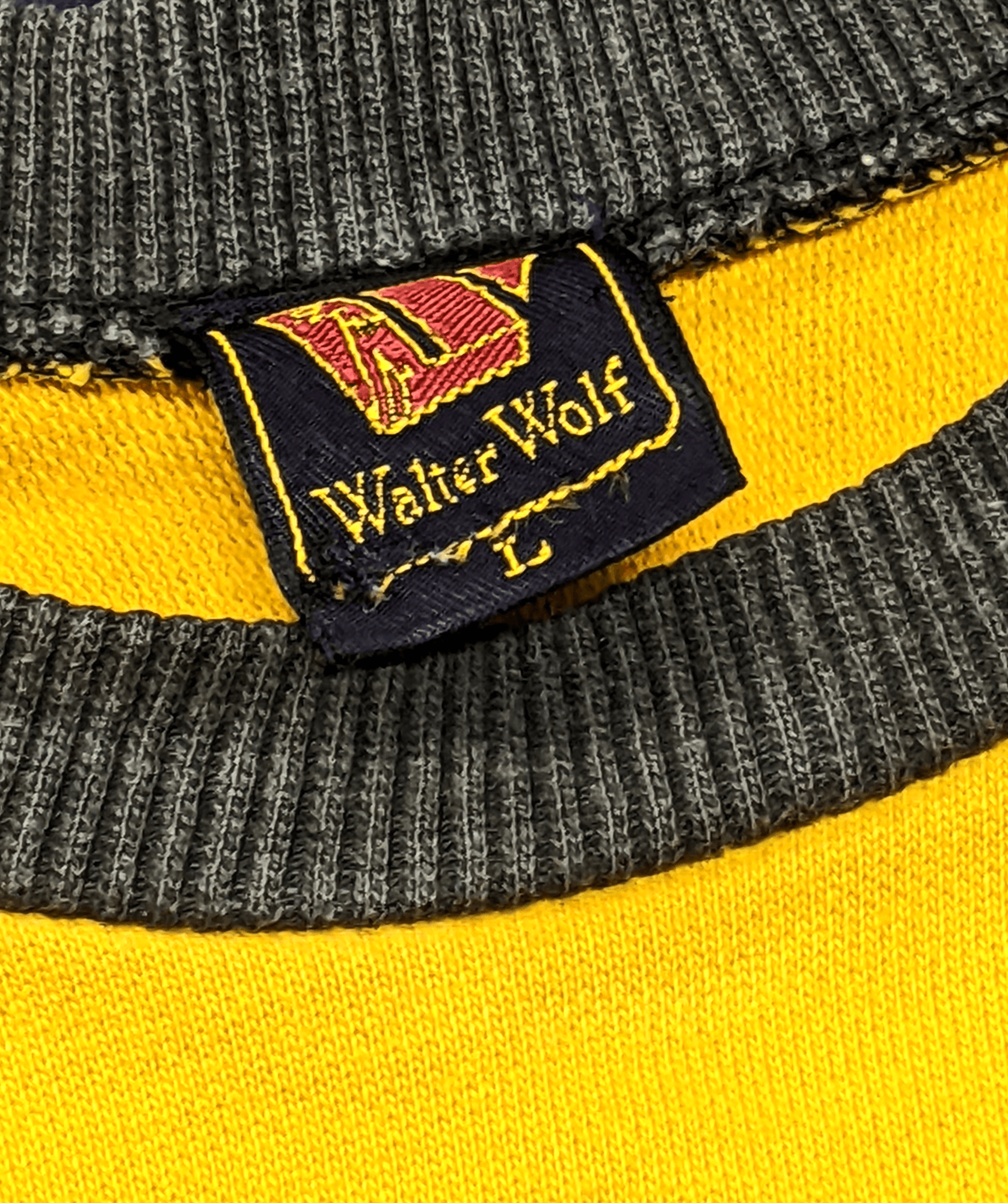 Japanese Brand × Vintage Vintage 80s Suzuki Walter Wolf Racing Team Sweatshirt Size US L / EU 52-54 / 3 - 4 Thumbnail