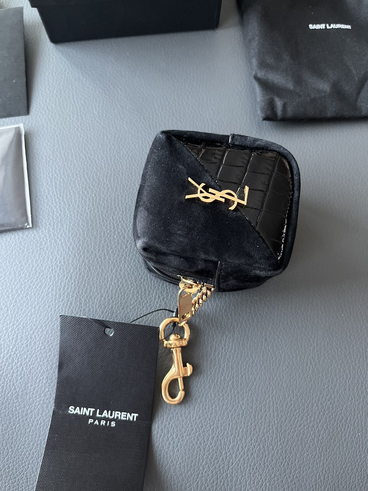 Hedi Slimane × Saint Laurent Paris × Yves Saint Laurent Rare Limited Edition Runway Brand New YSL Logo Charm Bag Size ONE SIZE - 9 Thumbnail