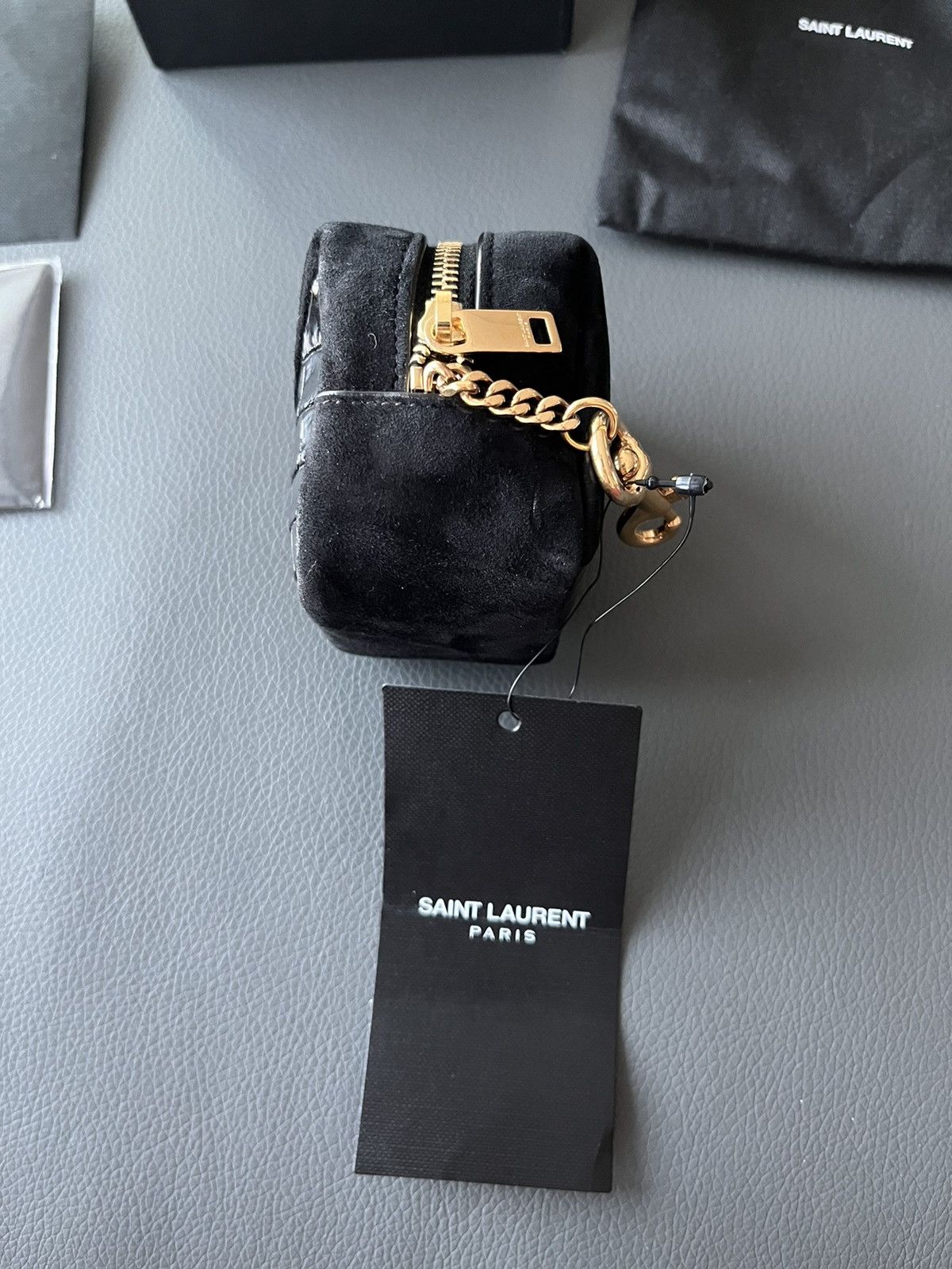 Hedi Slimane × Saint Laurent Paris × Yves Saint Laurent Rare Limited Edition Runway Brand New YSL Logo Charm Bag Size ONE SIZE - 16 Thumbnail
