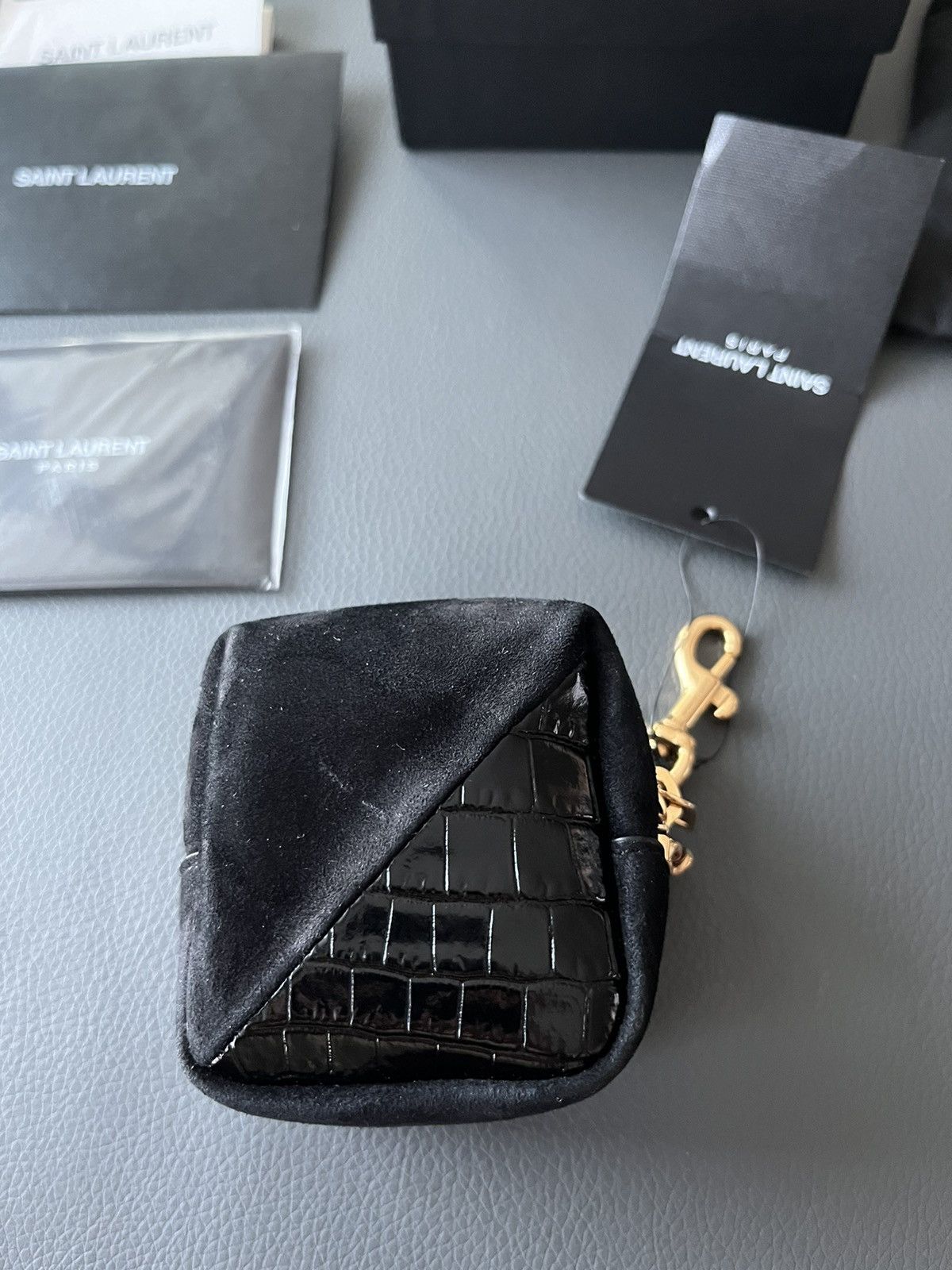 Hedi Slimane × Saint Laurent Paris × Yves Saint Laurent Rare Limited Edition Runway Brand New YSL Logo Charm Bag Size ONE SIZE - 3 Thumbnail
