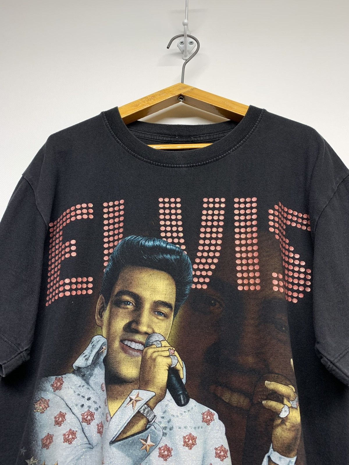 Vintage Vintage Y2K Elvis Presley Big Logo T-Shirt 00’s Size US M / EU 48-50 / 2 - 2 Thumbnail