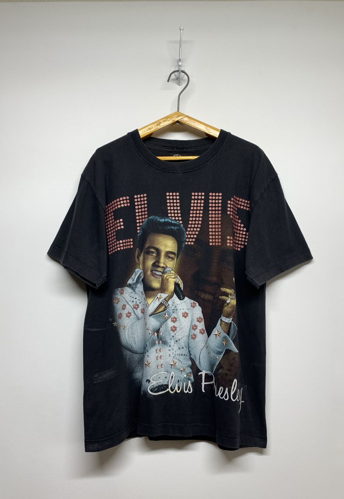 Vintage Vintage Y2K Elvis Presley Big Logo T-Shirt 00’s Size US M / EU 48-50 / 2 - 1 Thumbnail