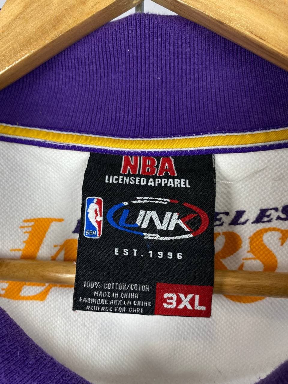 NBA Lakers LA vintage polo sportswear white size 3XL Size US XXL / EU 58 / 5 - 3 Thumbnail