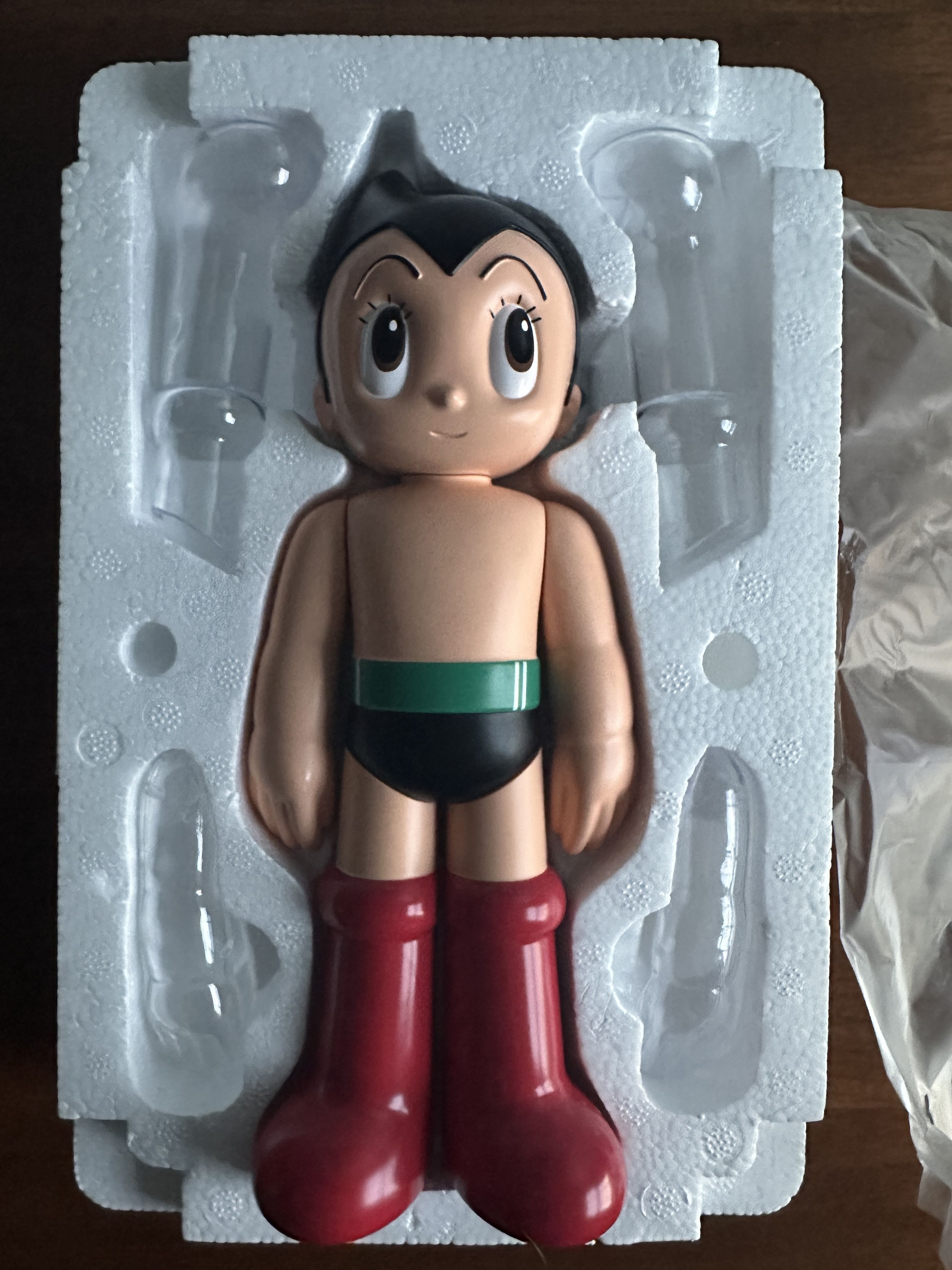 Medicom Toy Tezuka Productions by Tokyo Toys - Astro Boy Size ONE SIZE - 7 Thumbnail