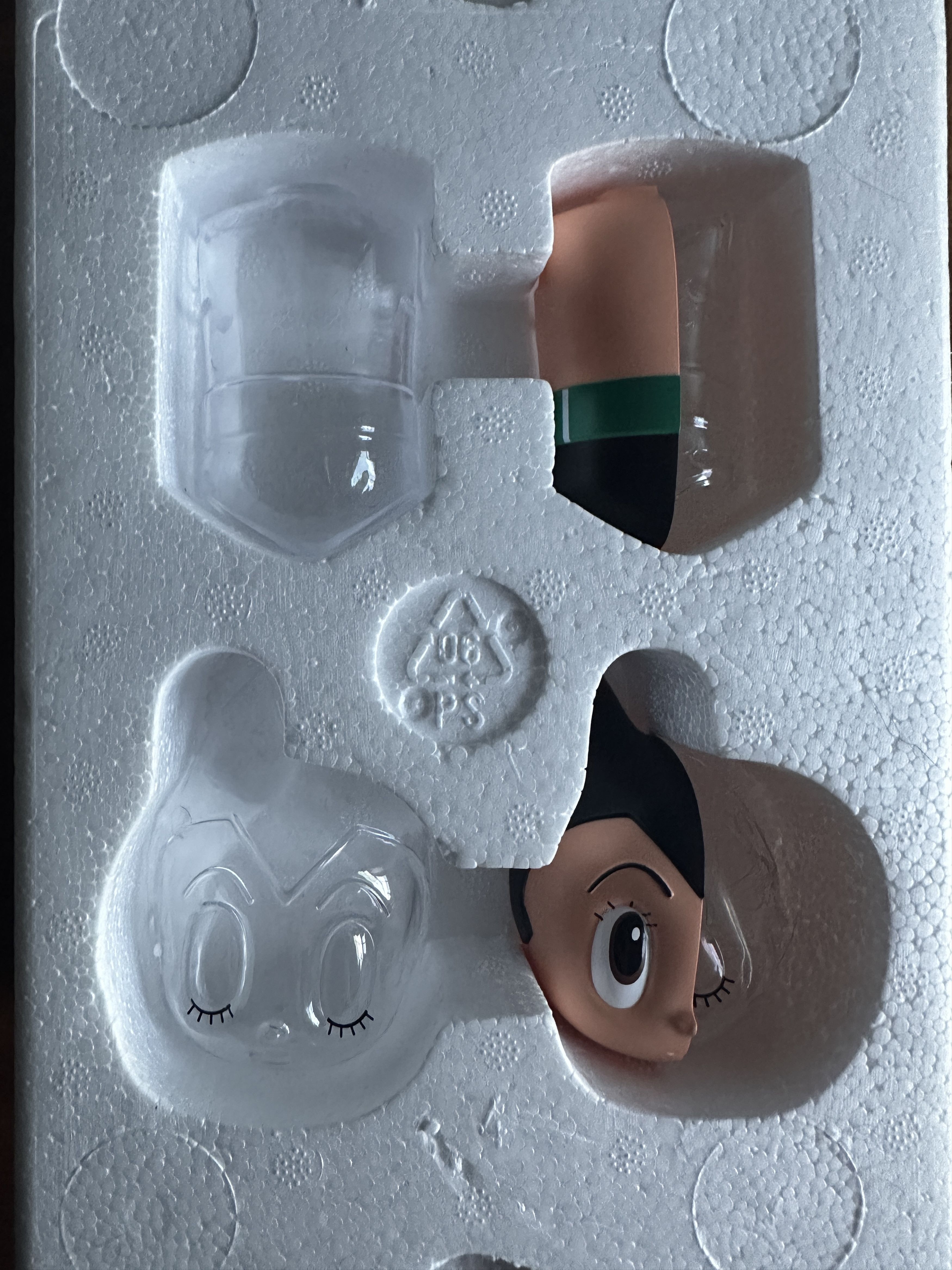 Medicom Toy Tezuka Productions by Tokyo Toys - Astro Boy Size ONE SIZE - 8 Thumbnail