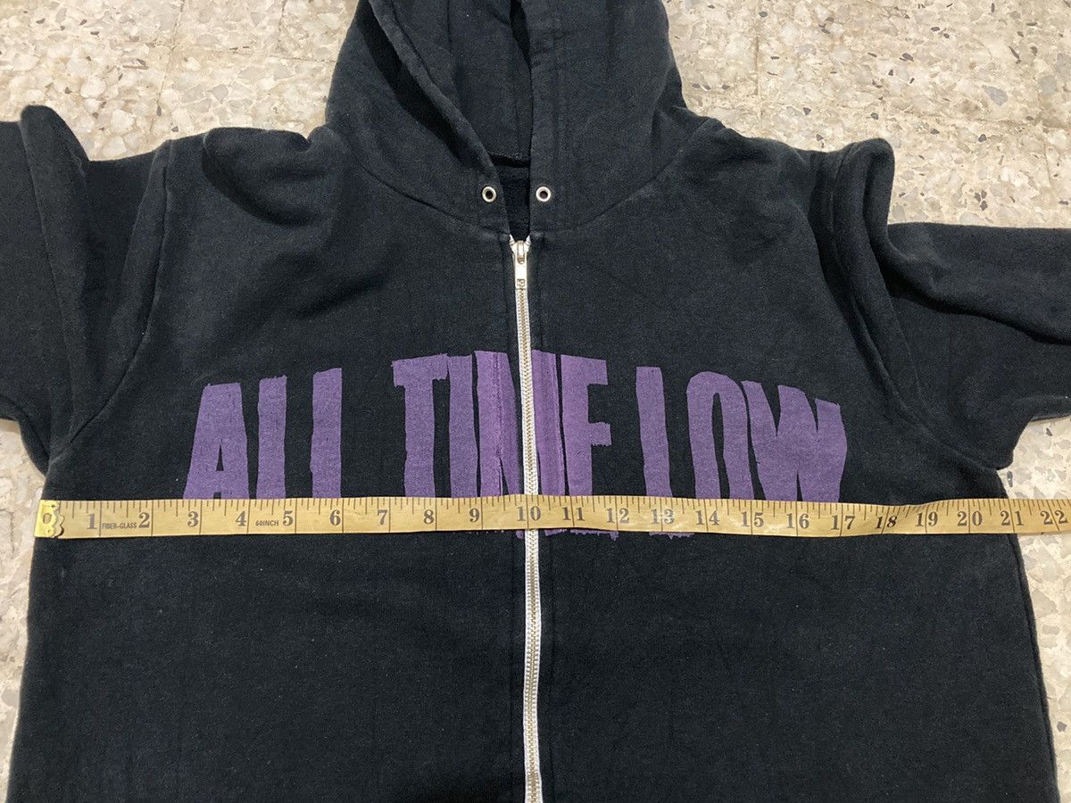 Band Tees All Time Low Nothing Personal Band Hoodie Size US L / EU 52-54 / 3 - 6 Thumbnail