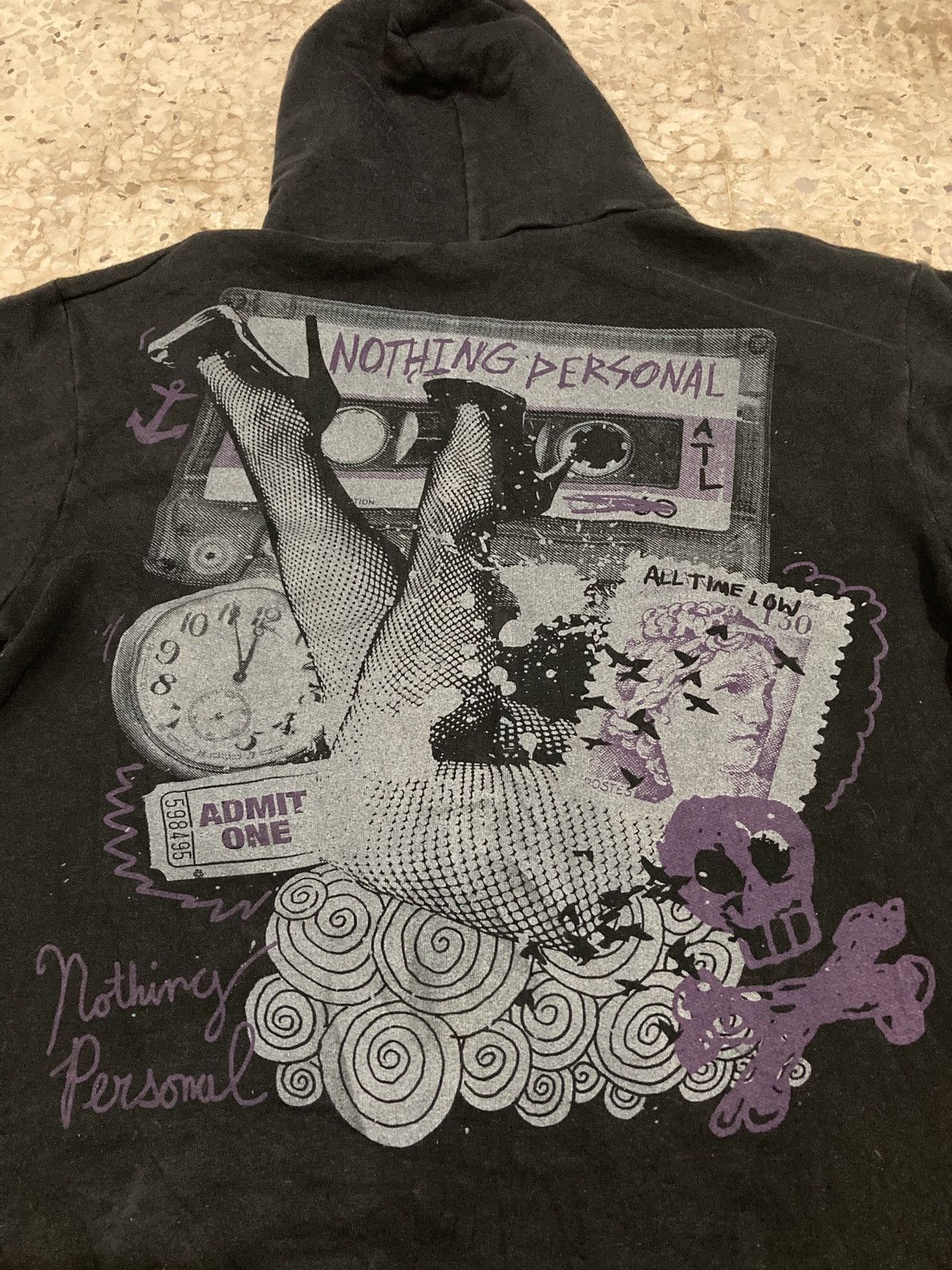 Band Tees All Time Low Nothing Personal Band Hoodie Size US L / EU 52-54 / 3 - 3 Thumbnail