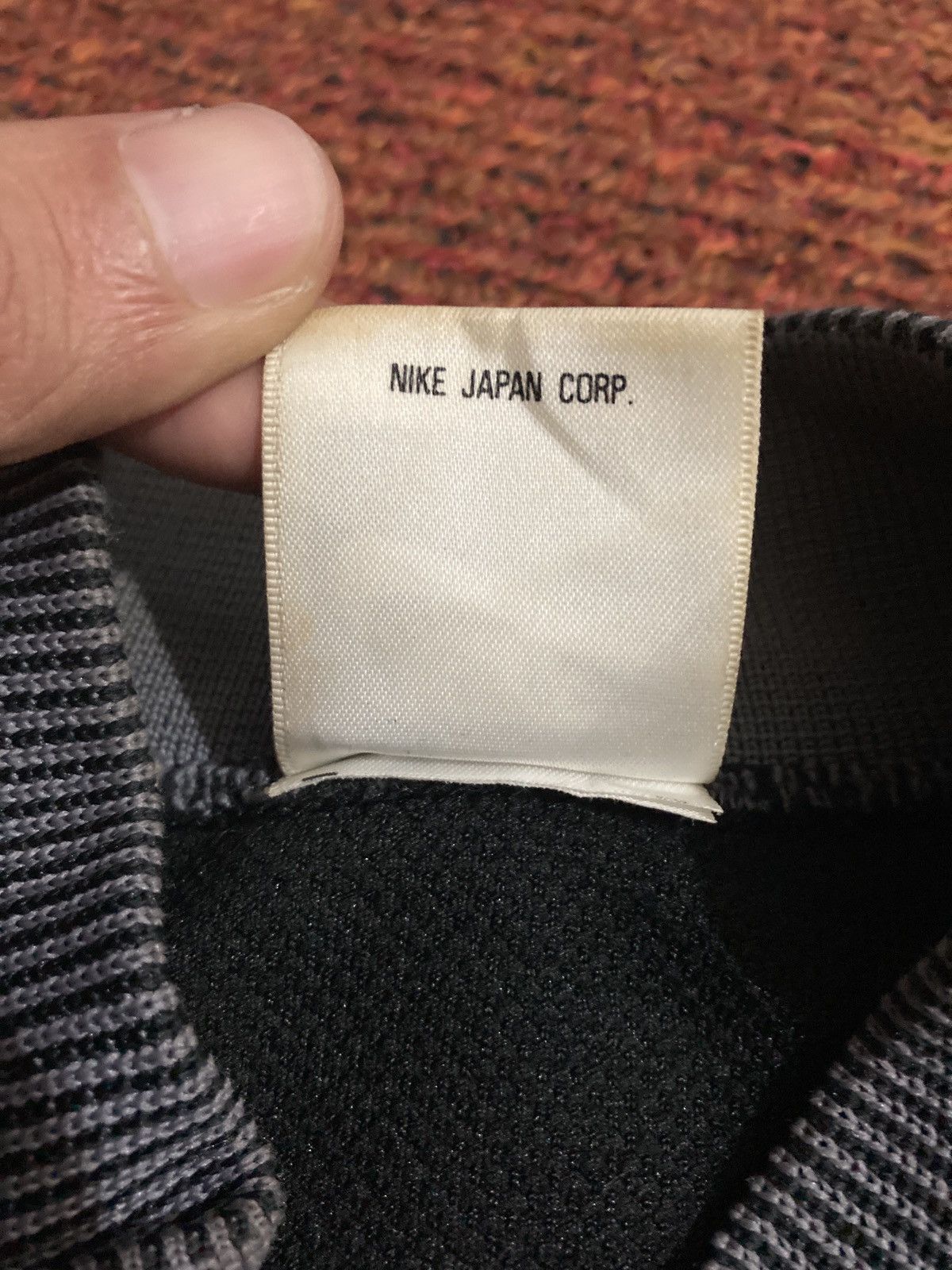 Nike × Vintage Vintage 90s Nike Japan Small Logo Sweater Size US XL / EU 56 / 4 - 5 Thumbnail