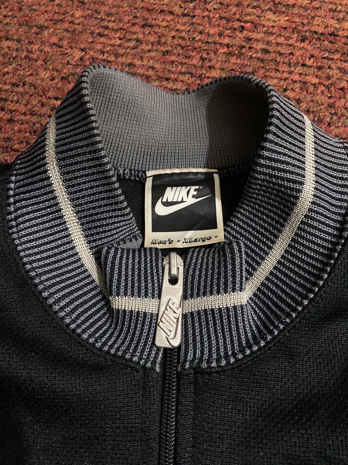 Nike × Vintage Vintage 90s Nike Japan Small Logo Sweater Size US XL / EU 56 / 4 - 4 Thumbnail
