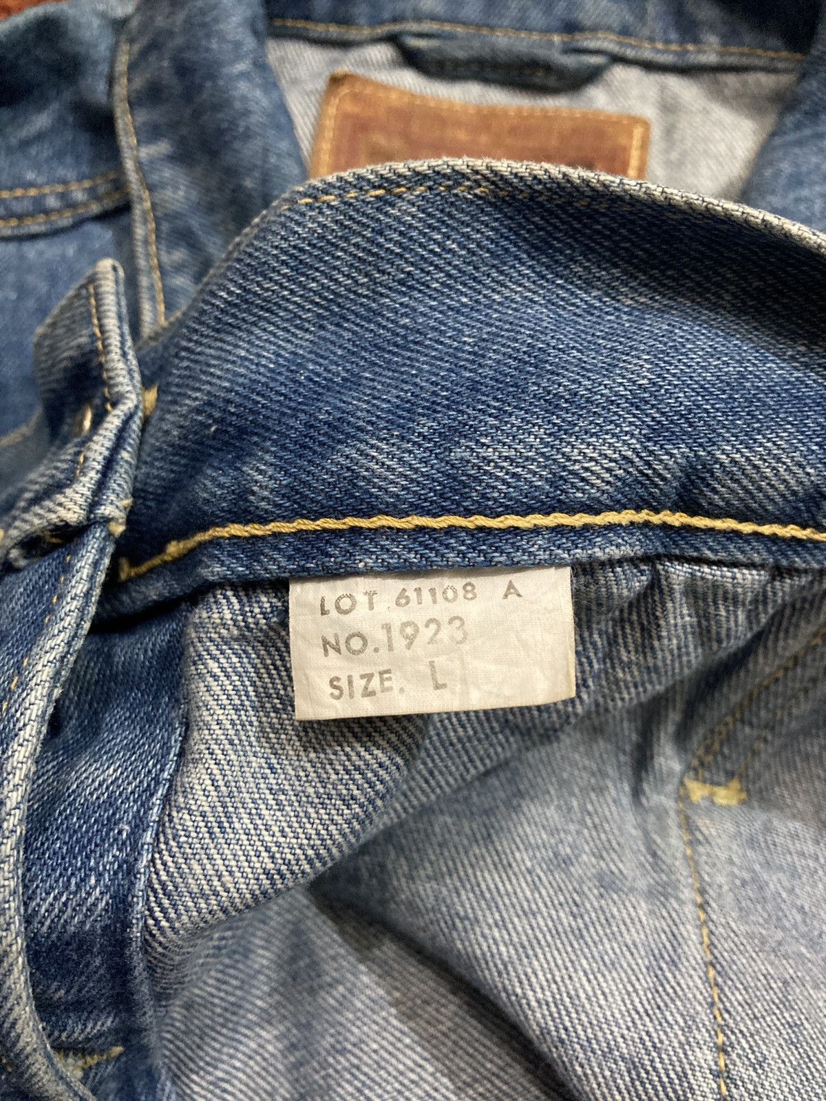 Japanese Brand Vintage Blue Way Trucker Denim Jackets Size US L / EU 52-54 / 3 - 9 Thumbnail